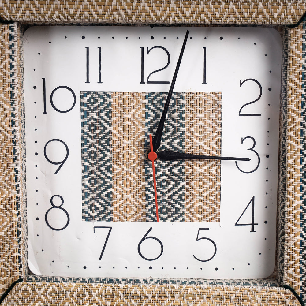 Handcrafted Madur Grass Wall Clock of Midnapur