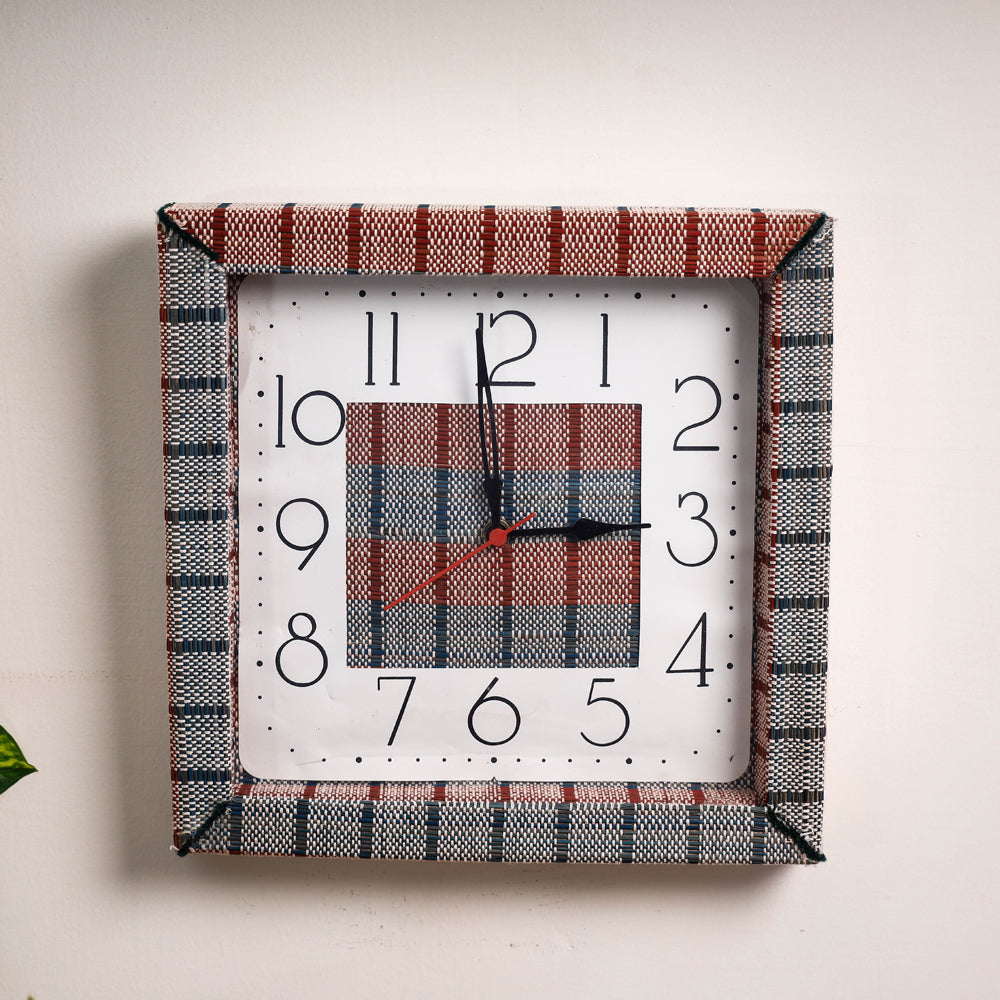 Handcrafted Madur Grass Wall Clock of Midnapur