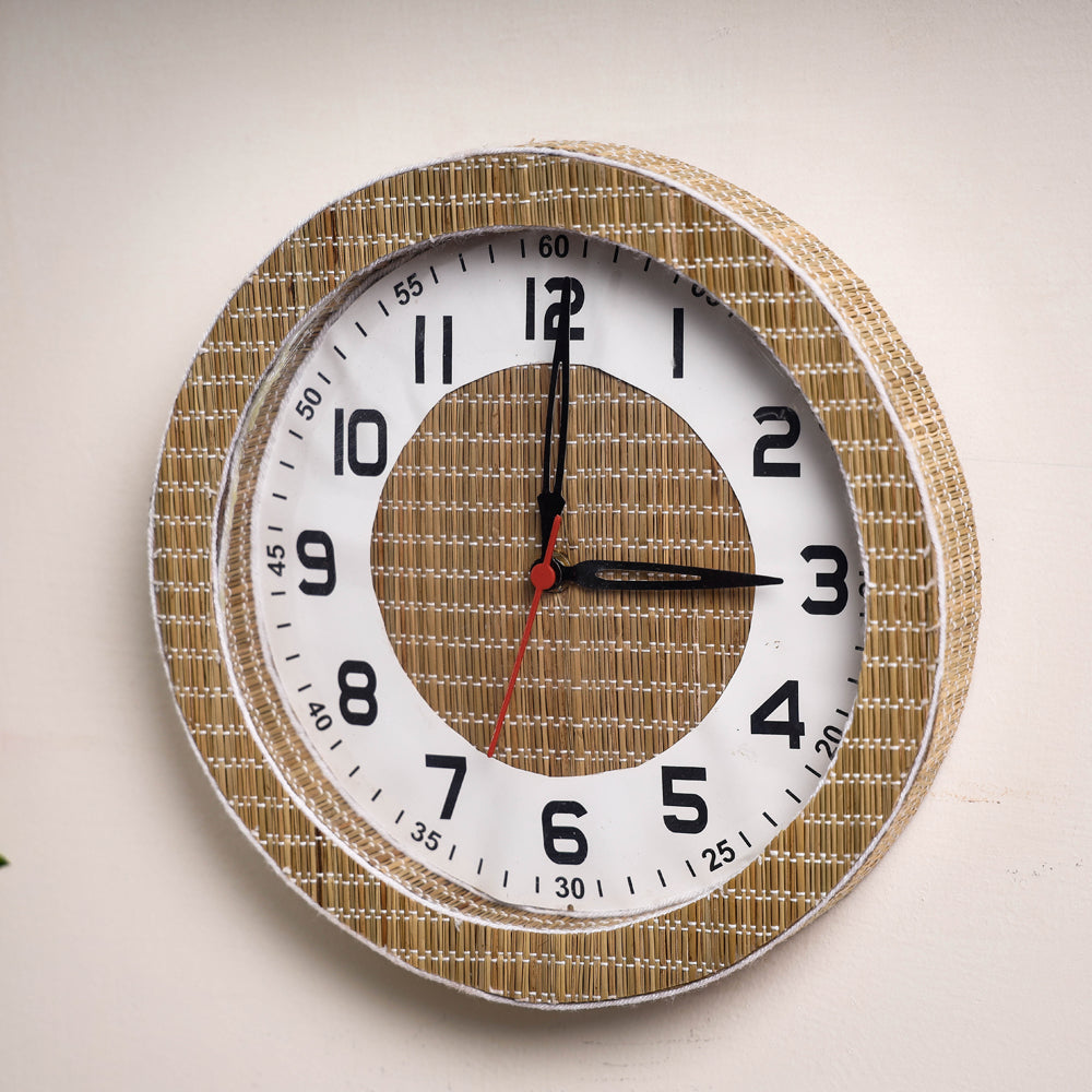 Handcrafted Madur Grass Wall Clock of Midnapur
