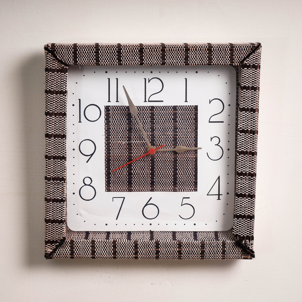 Handcrafted Madur Grass Wall Clock of Midnapur