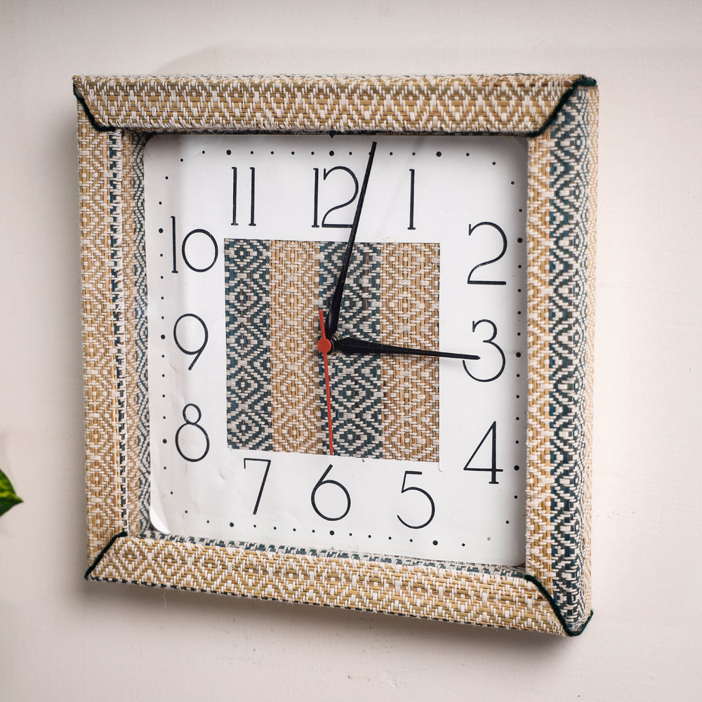 Handcrafted Madur Grass Wall Clock of Midnapur
