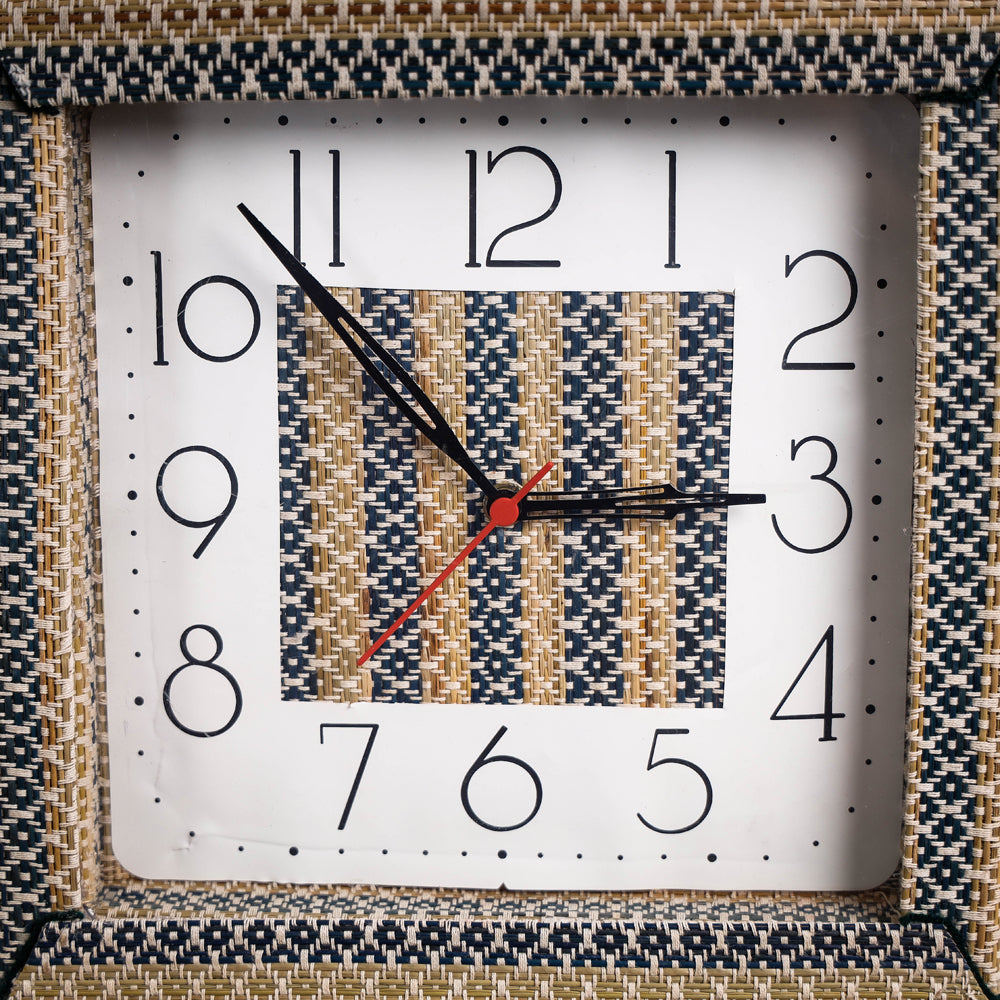 Handcrafted Madur Grass Wall Clock of Midnapur