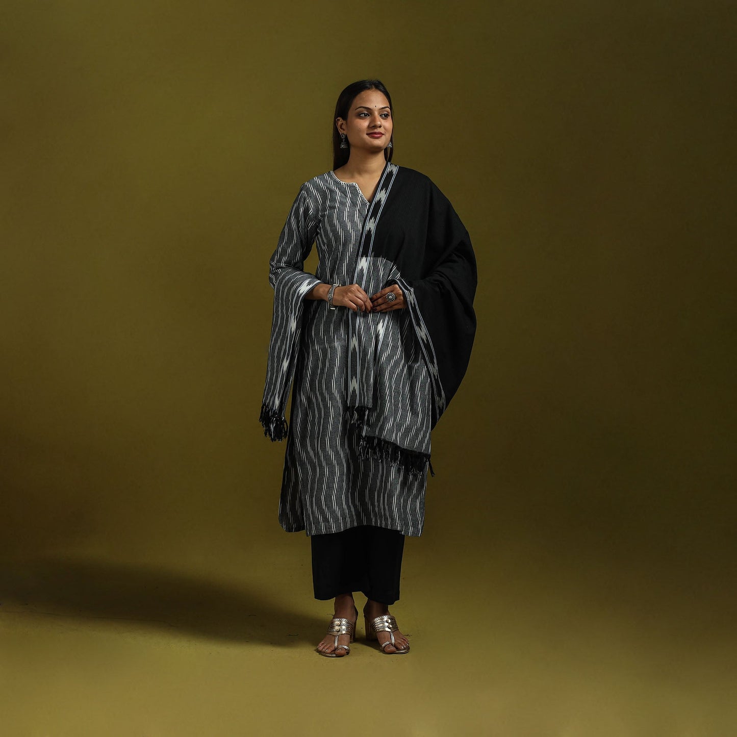 Handloom cotton embroidered pochampally ikat 3pc kurta set