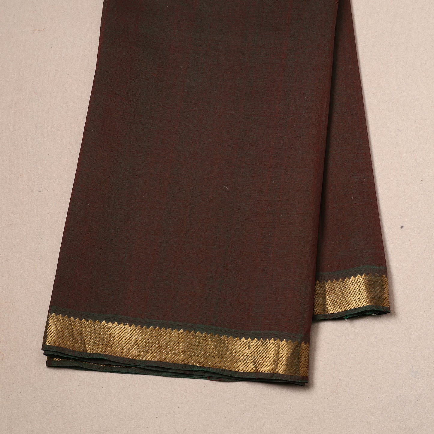Handloom mangalagiri cotton fabric with nizam zari border