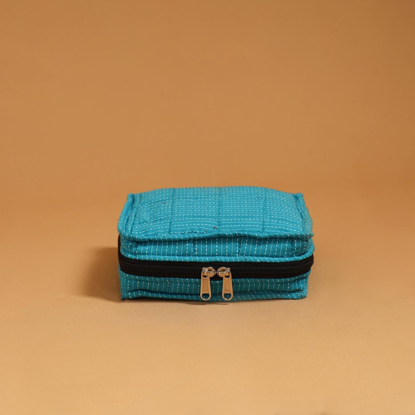 Handmade 4 pockets quilted jewellery bag 02 - handcrafted