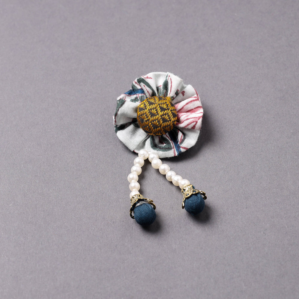 Handmade Beadwork Flower Saree Pin