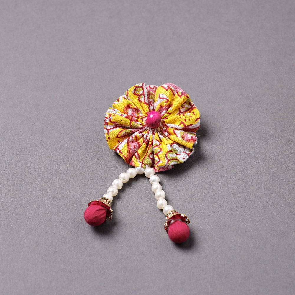 Handmade Beadwork Flower Saree Pin