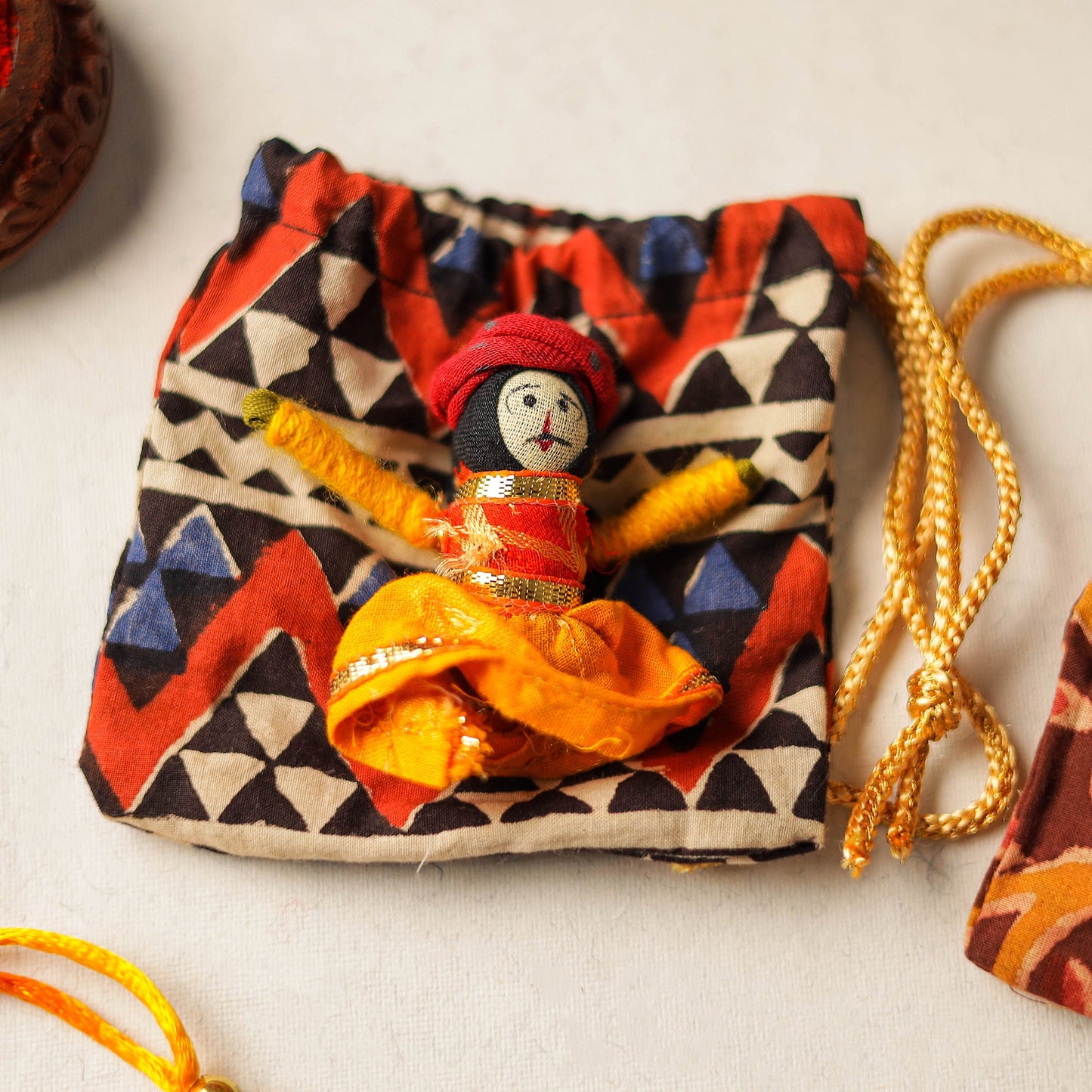 Buy Handmade Beadwork Rakhi & Lumba Set 04 Online at iTokri.com