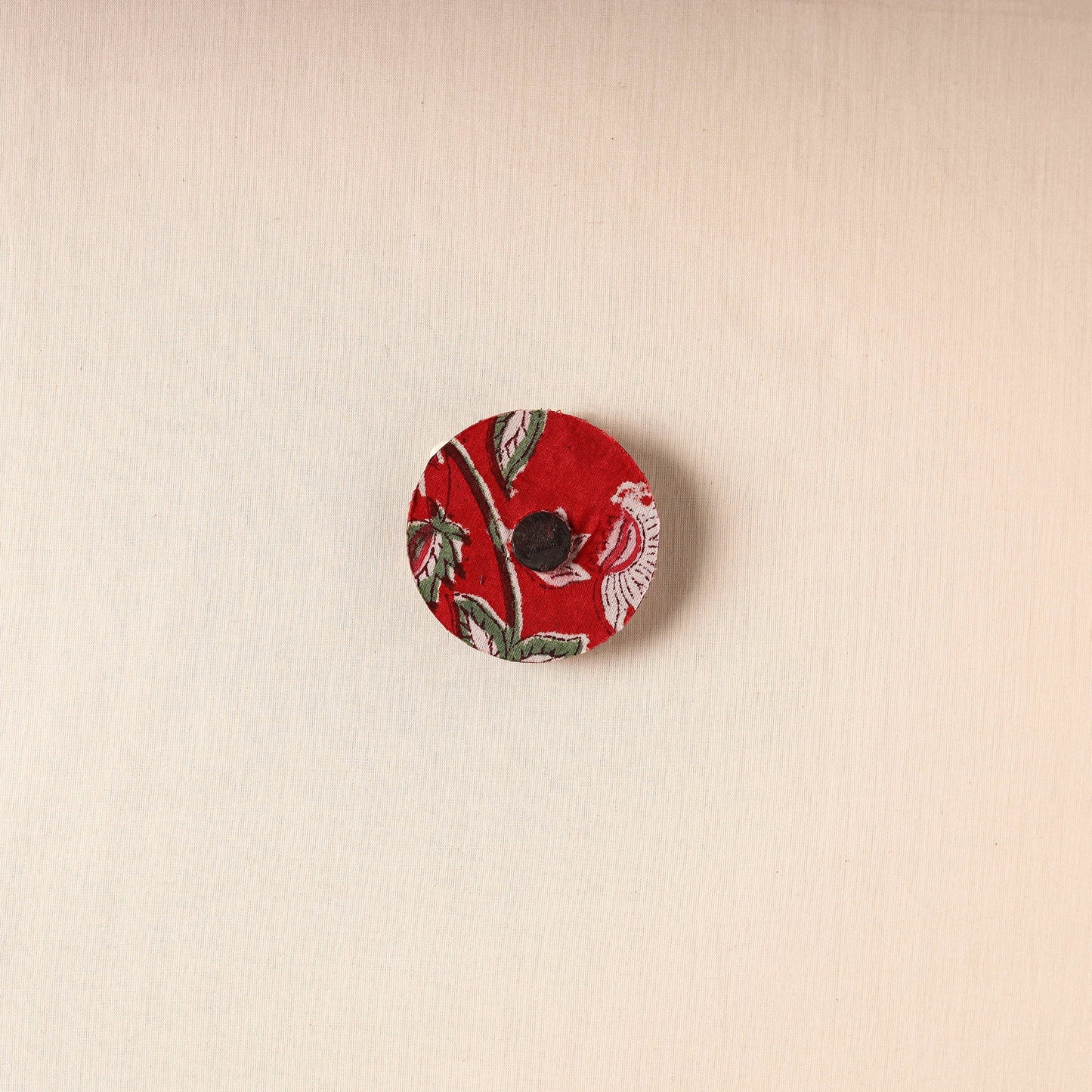 Handmade Fabart Wooden Shell Work Magnet
