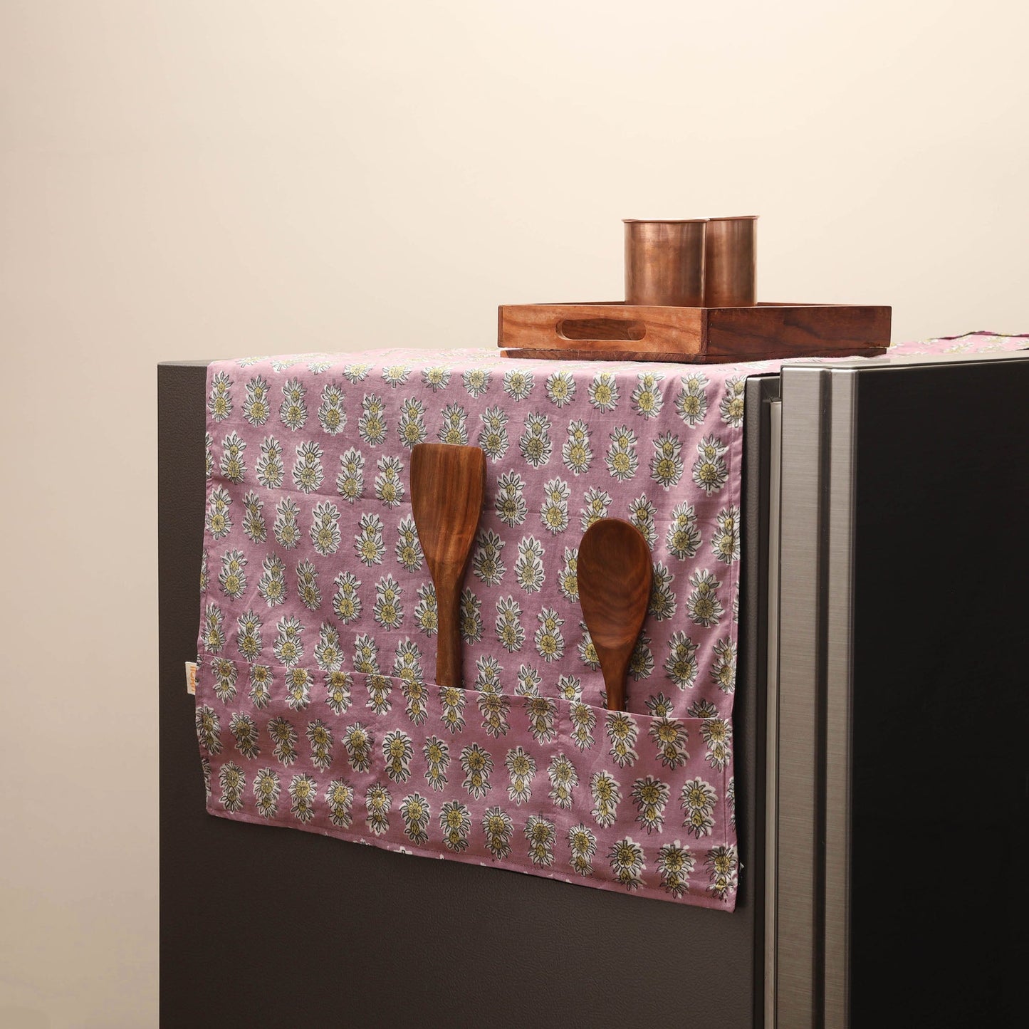 Handmade fridge top cover with multiple pockets 04