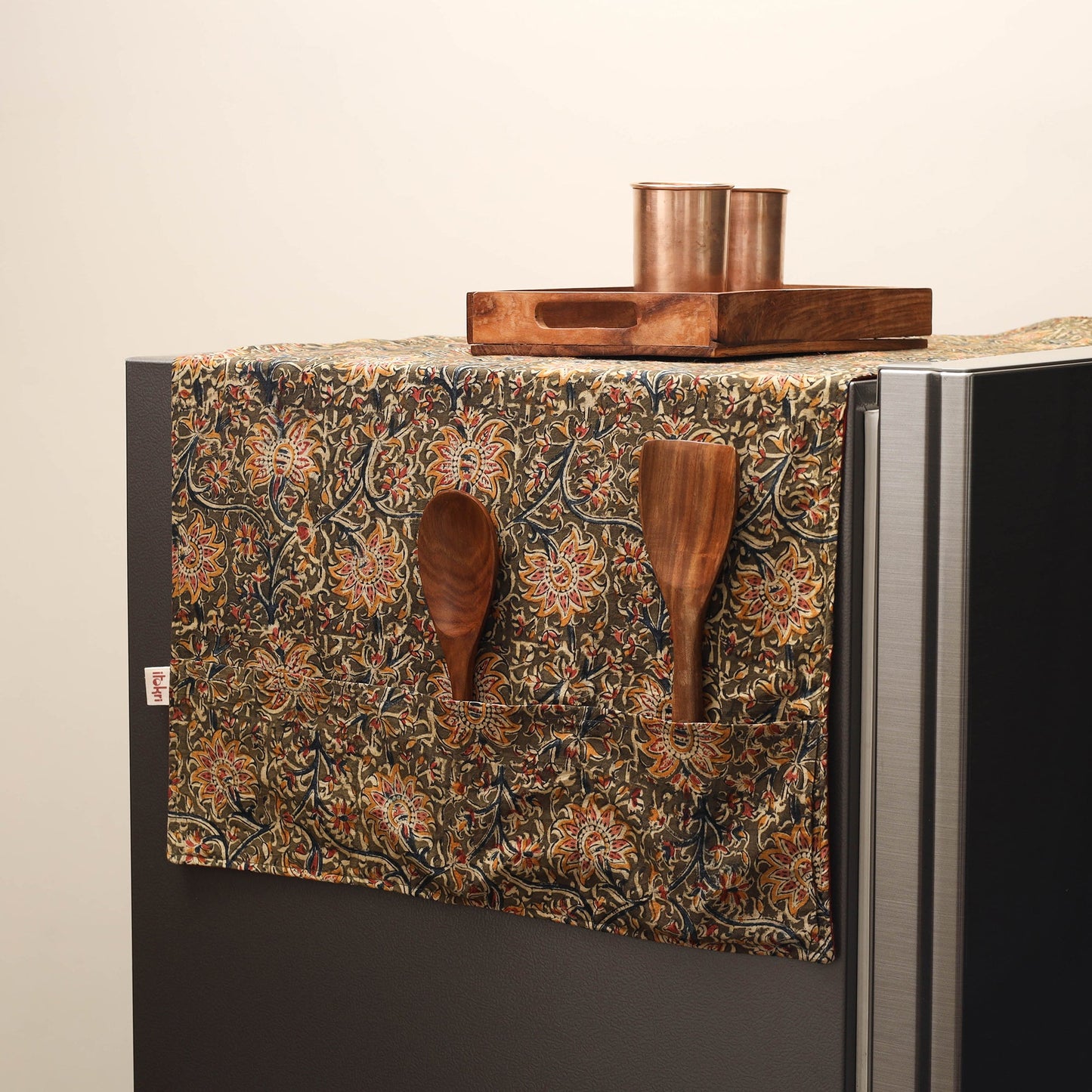Handmade fridge top cover with multiple pockets 14