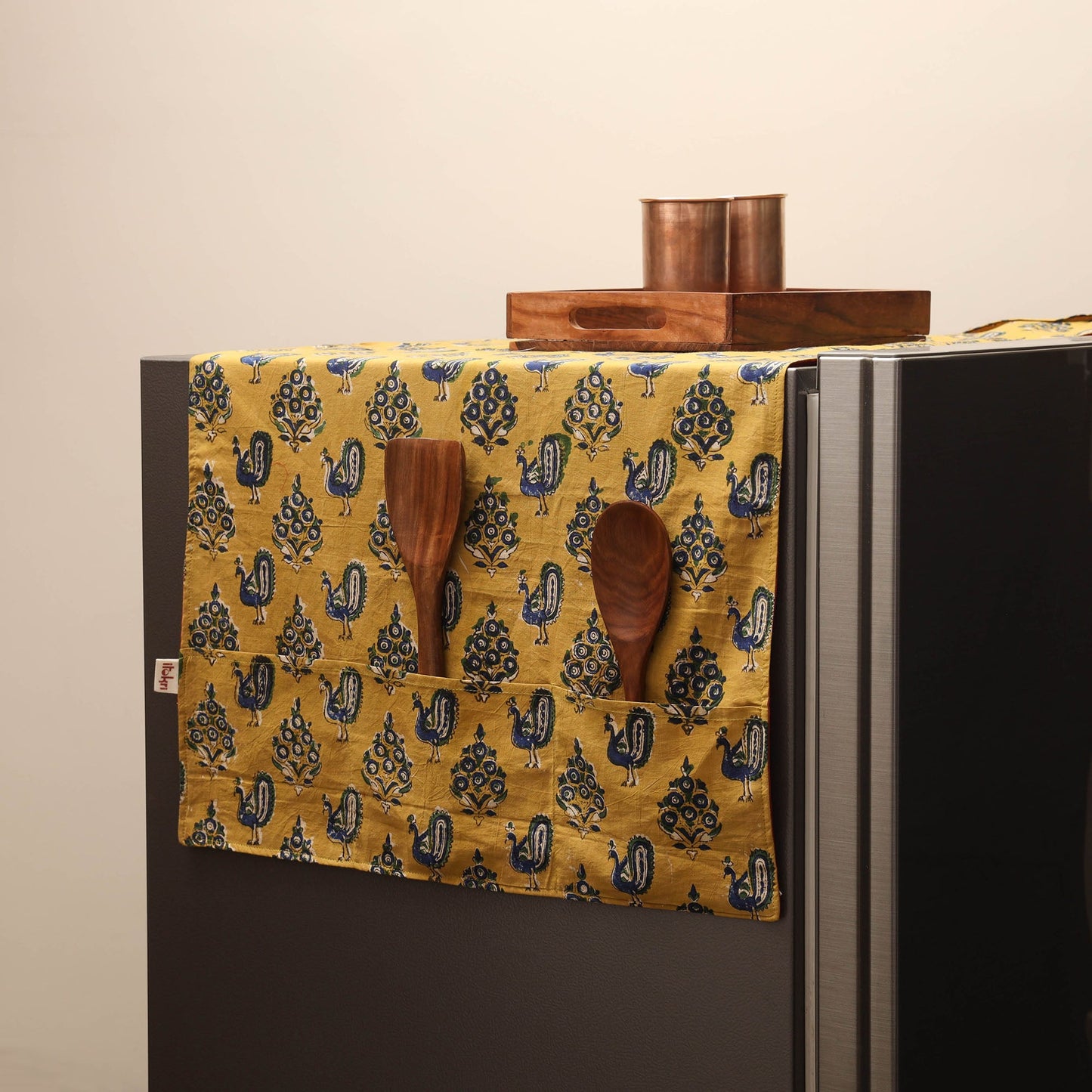 Handmade fridge top cover with multiple pockets 15