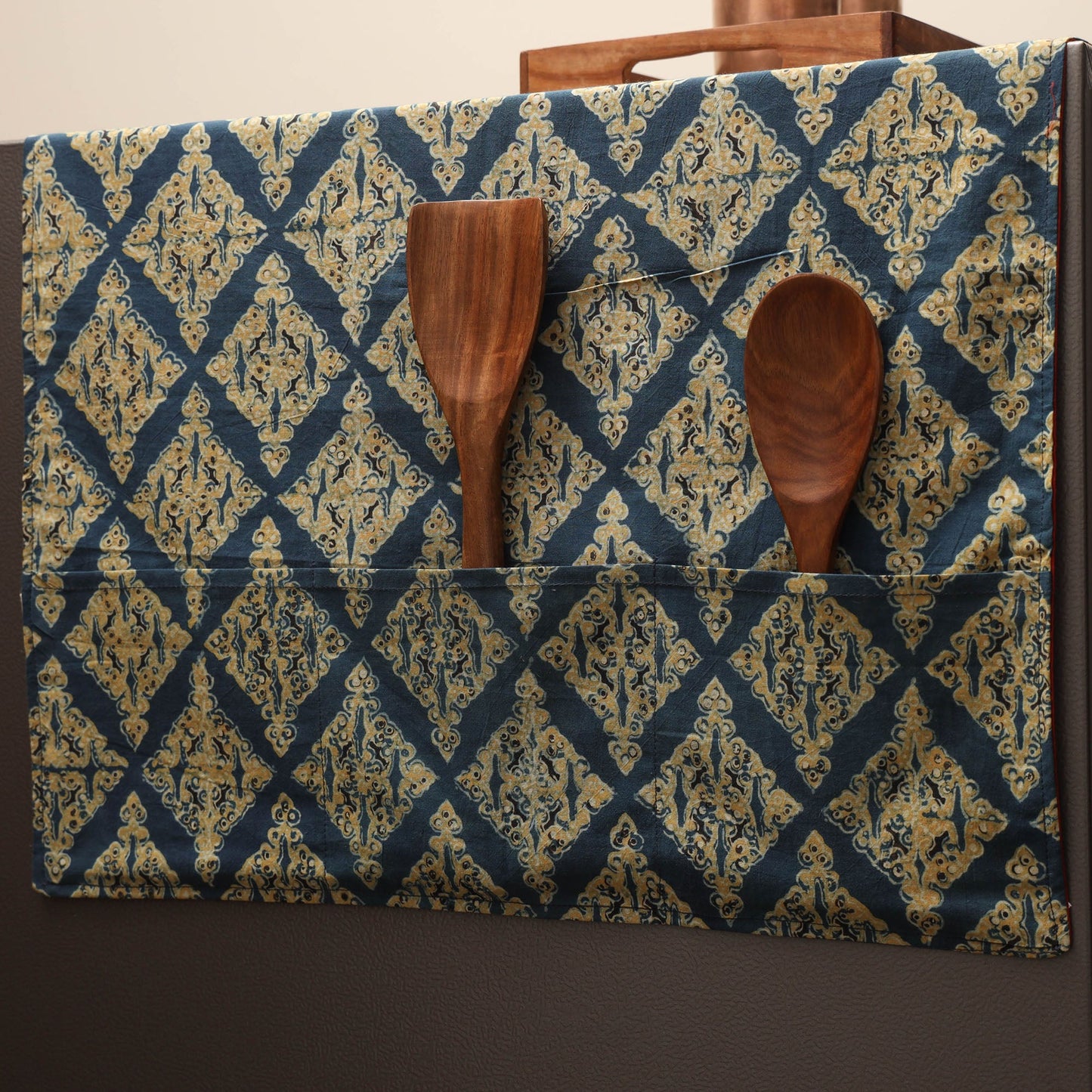 Handmade fridge top cover with multiple pockets 17