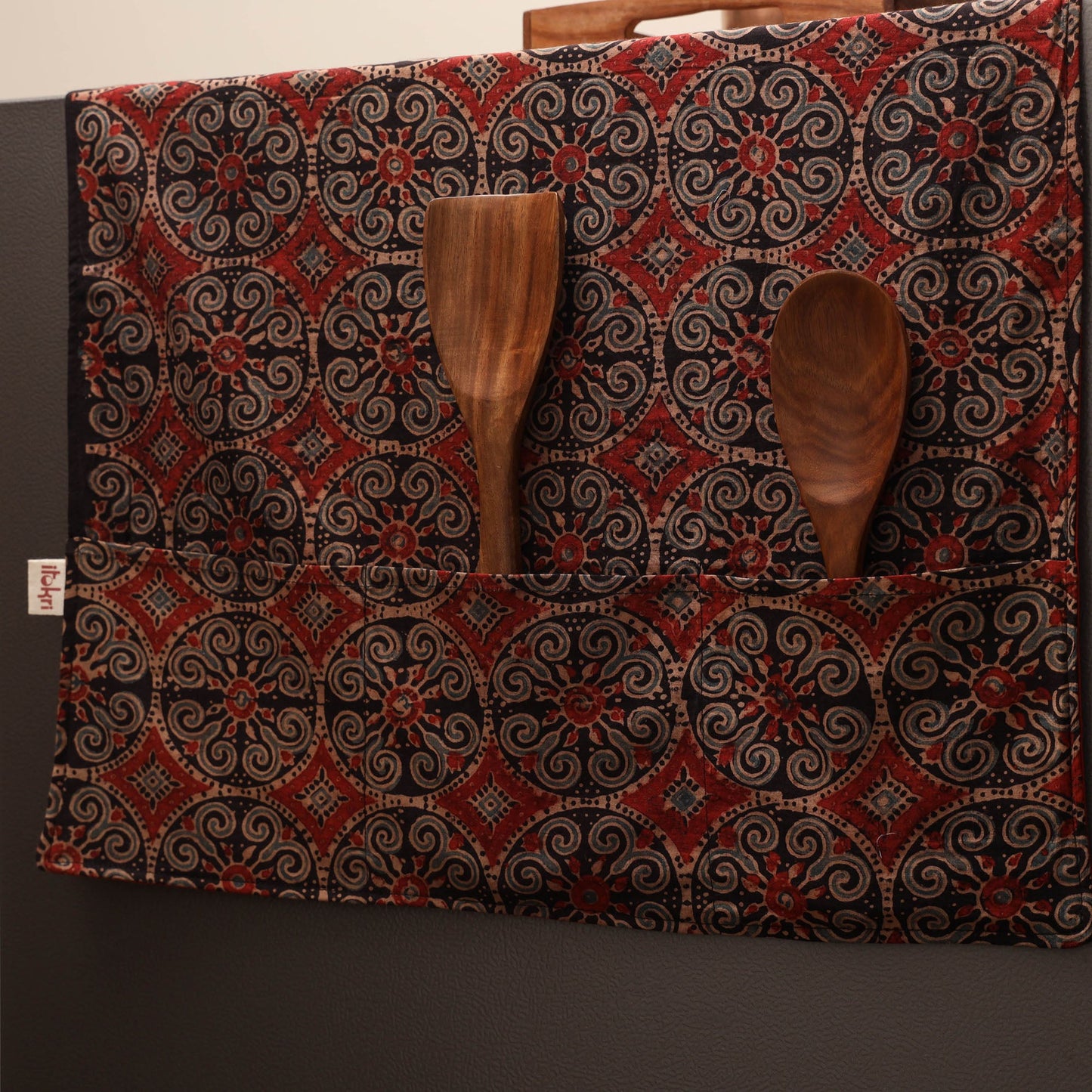 Handmade fridge top cover with multiple pockets 18