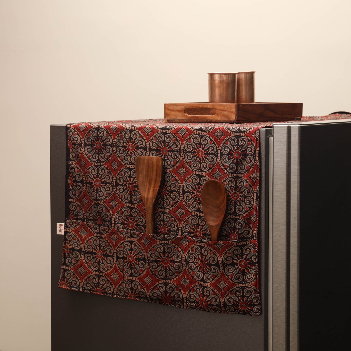 Handmade fridge top cover with multiple pockets 18