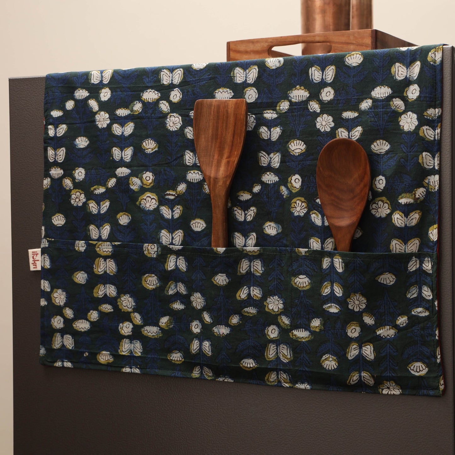 Handmade fridge top cover with multiple pockets 28