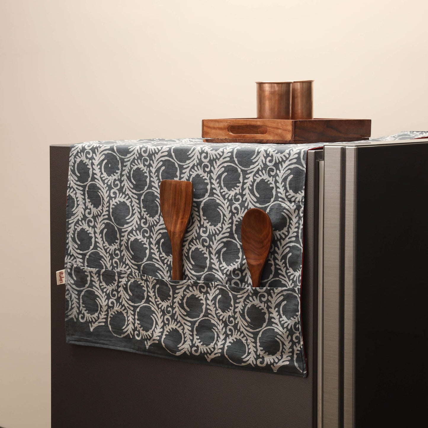 Handmade fridge top cover with multiple pockets 37