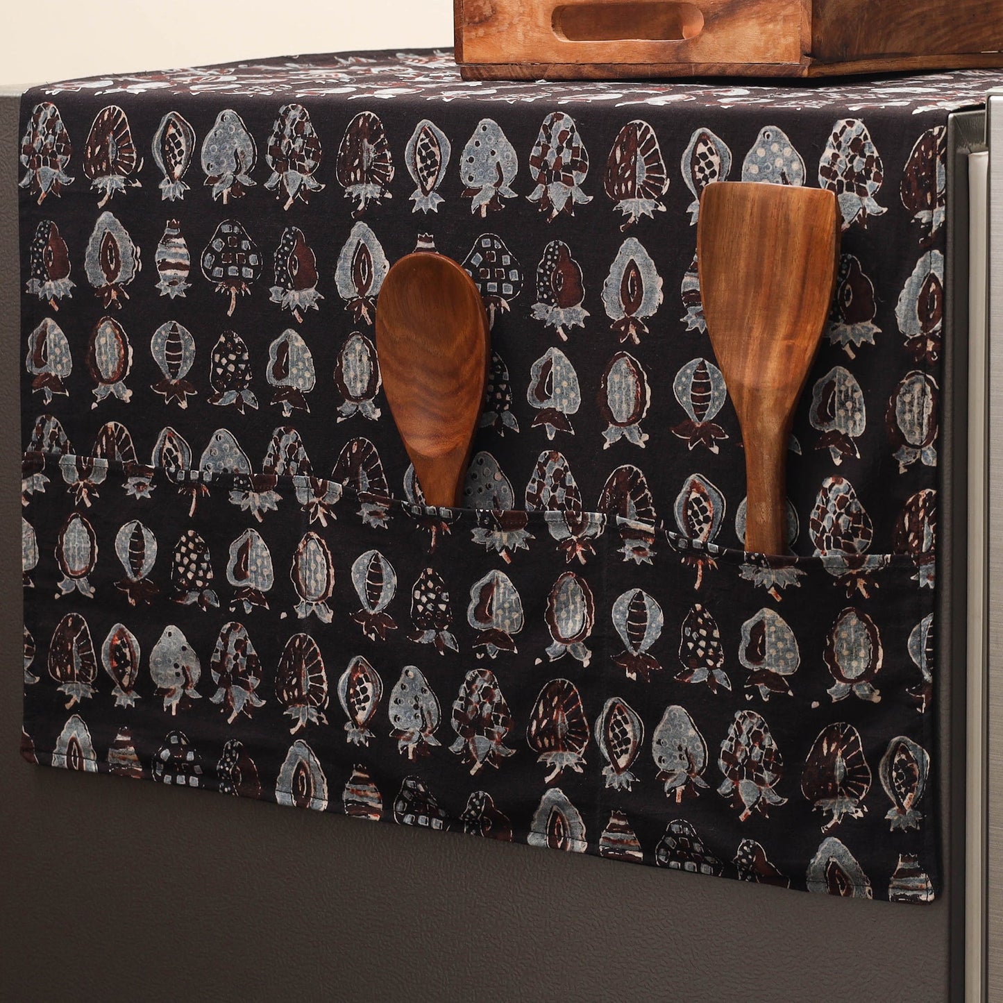 Handmade fridge top cover with multiple pockets 39