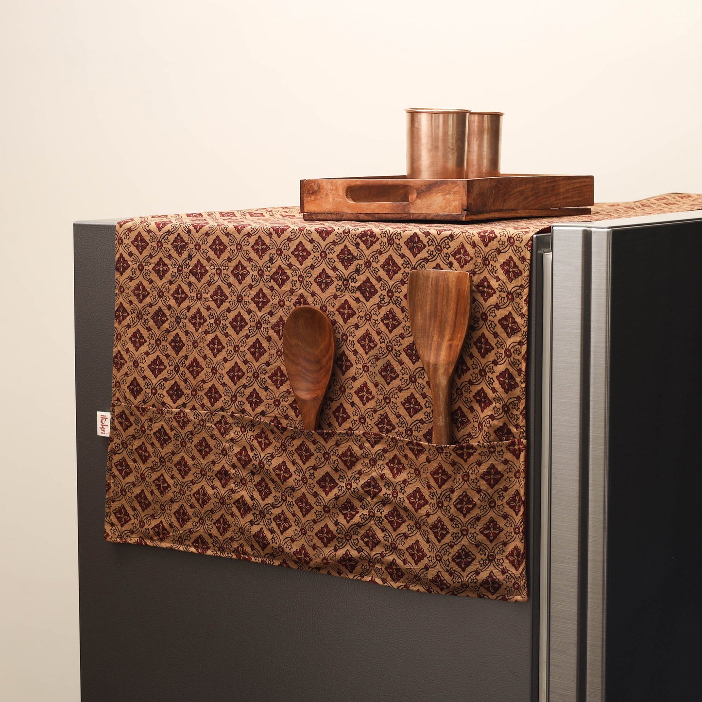 Handmade fridge top cover with multiple pockets 47