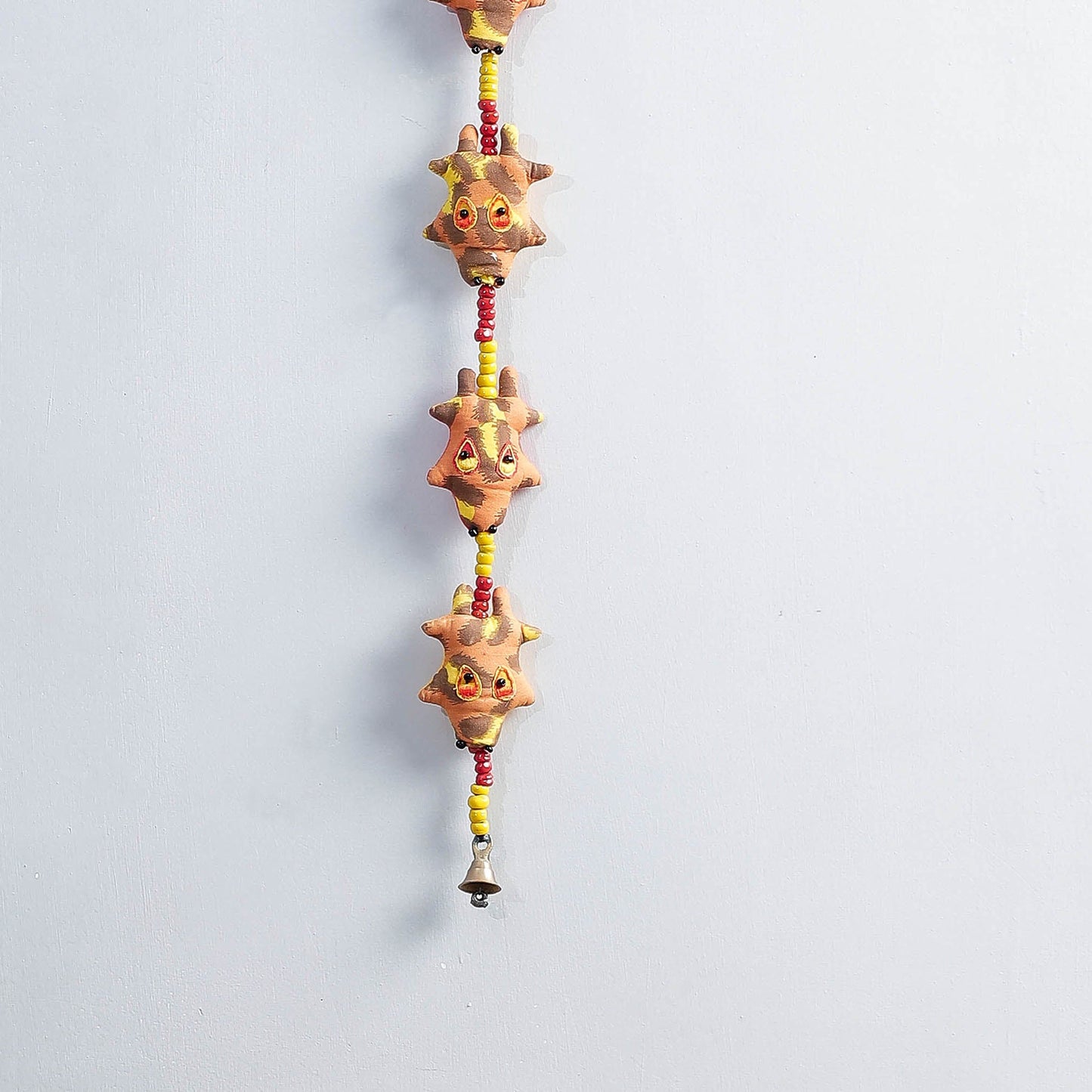 Handmade Giraffe Hanging with Bell l iTokri.com