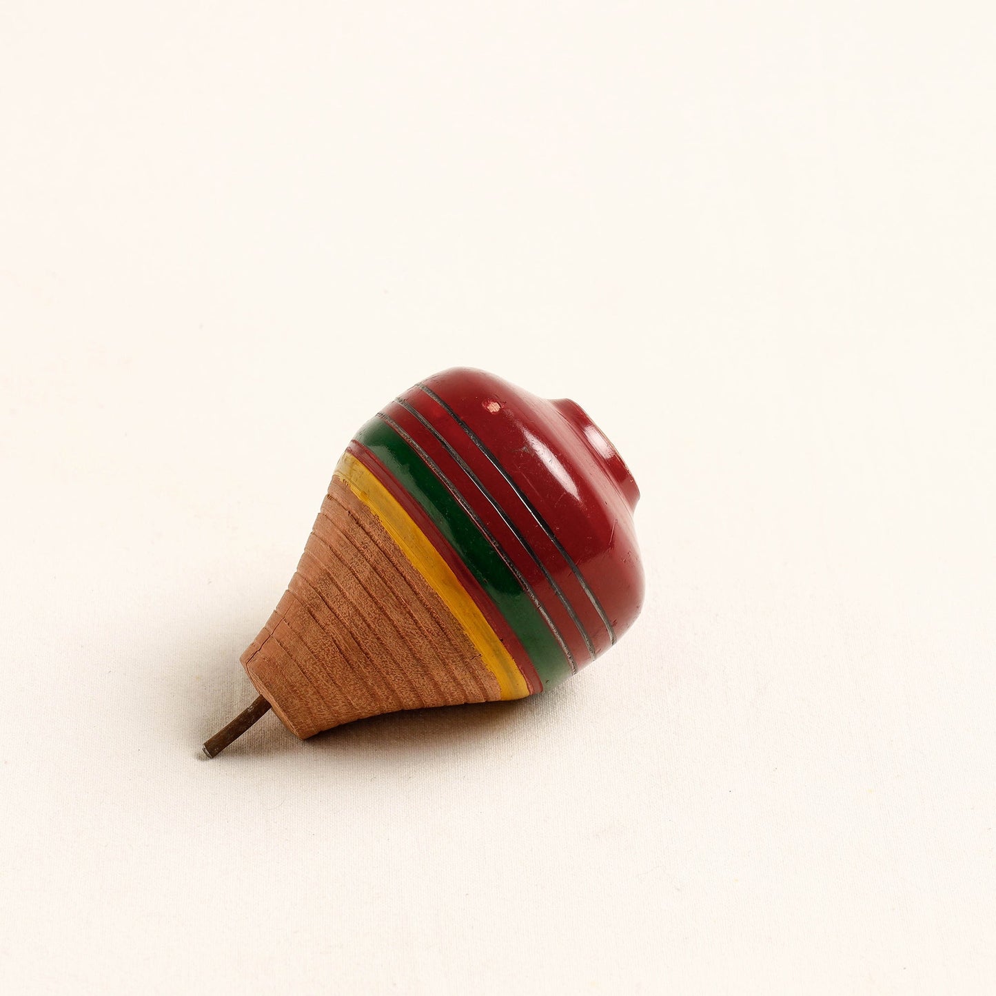 Handmade Lacquered Wooden Spinning Top - Lattu