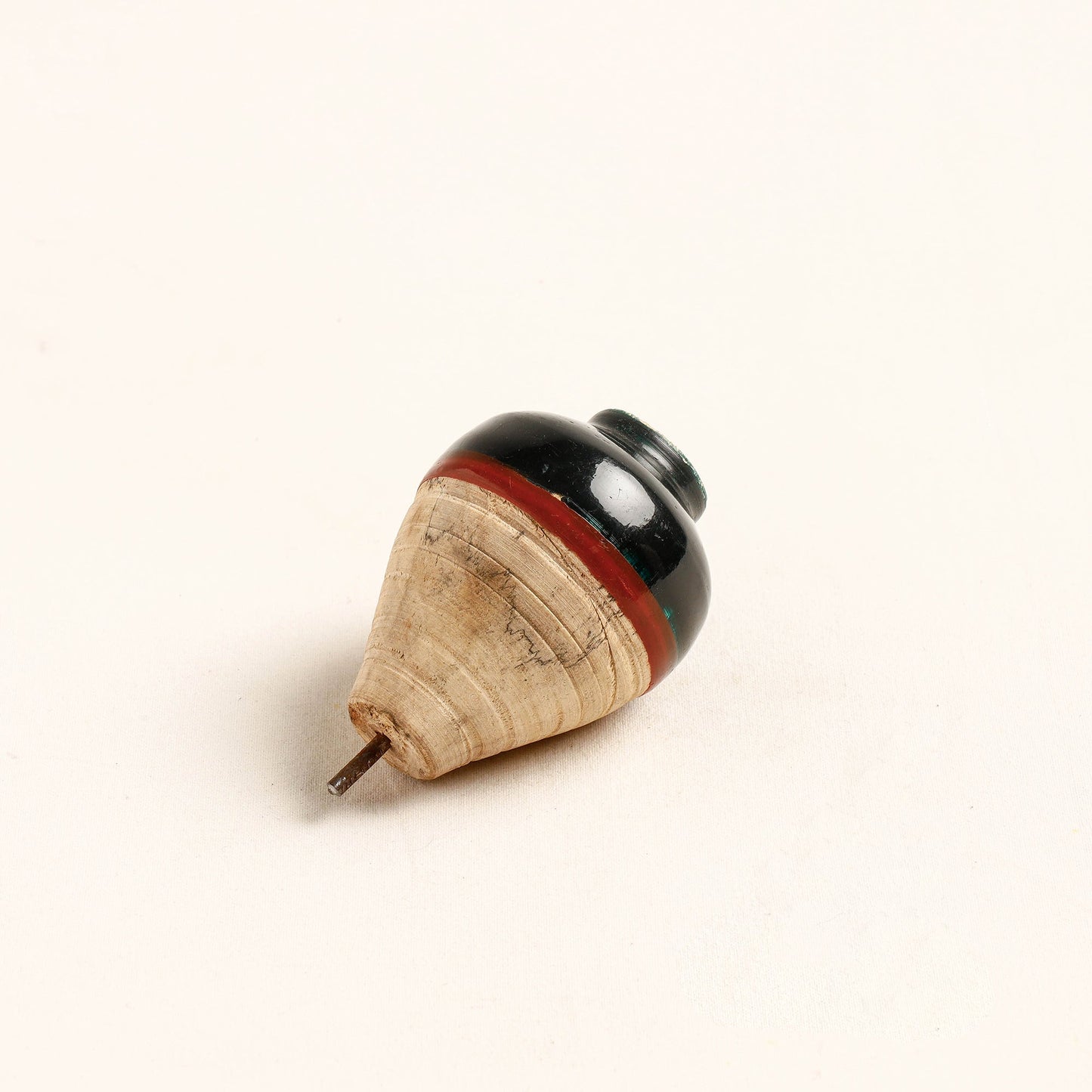 Handmade Lacquered Wooden Spinning Top - Lattu