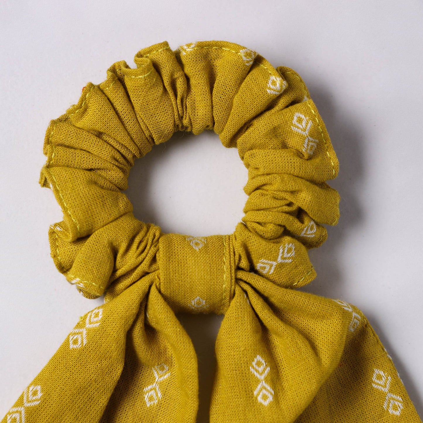 Handmade Tail Rubber Band/Scrunchie Tie