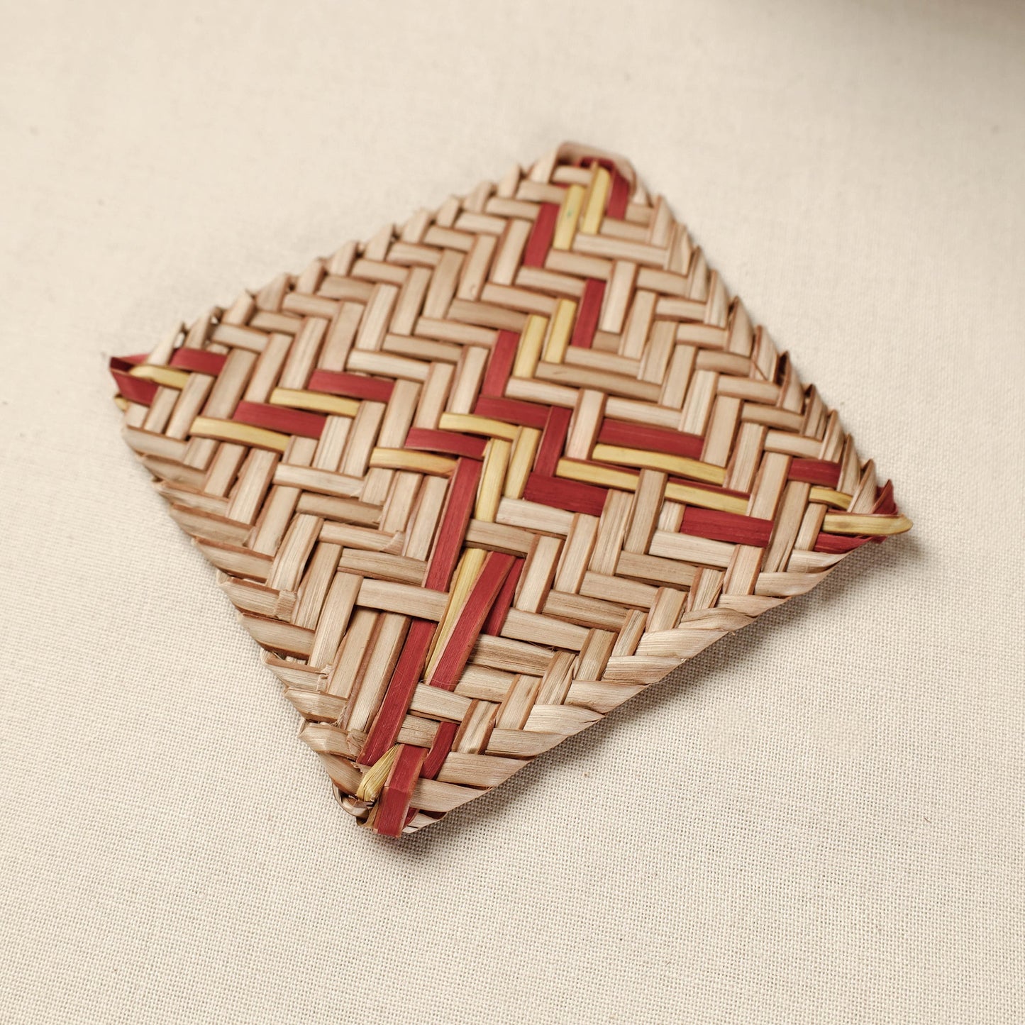 Handmade Water Hyacinth Coasters from Assam
