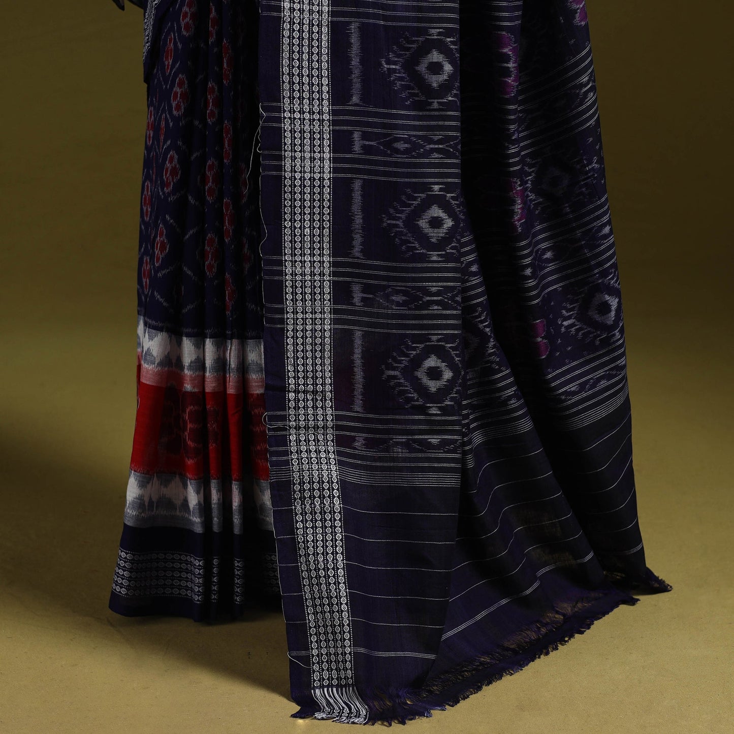 Ikat handloom cotton sambalpuri saree 01 - handcrafted