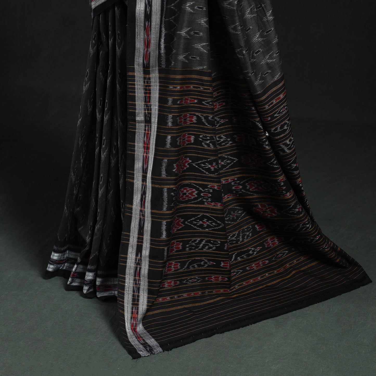 Ikat handloom cotton sambalpuri saree 39 - handcrafted