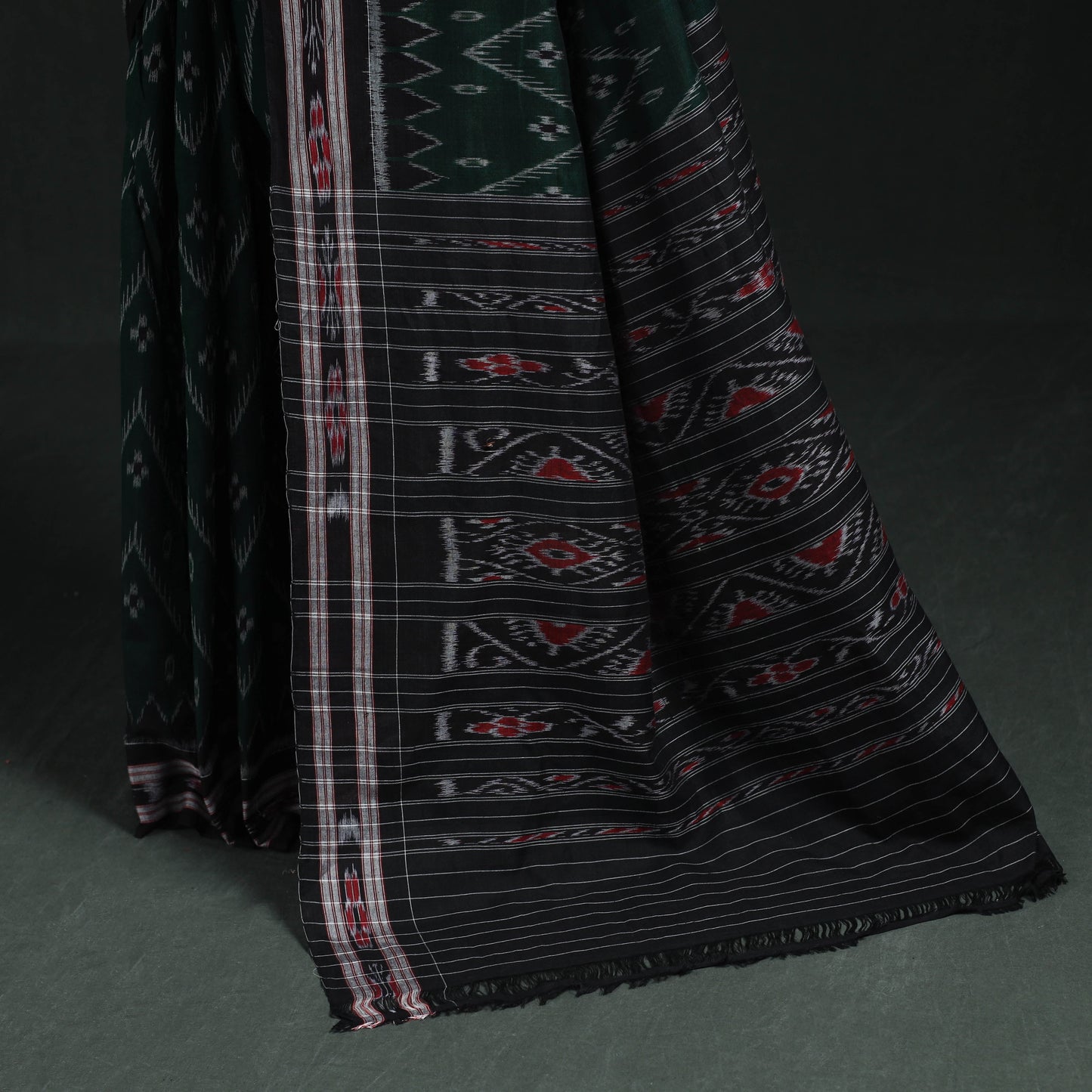 Ikat handloom cotton sambalpuri saree 40 - handcrafted
