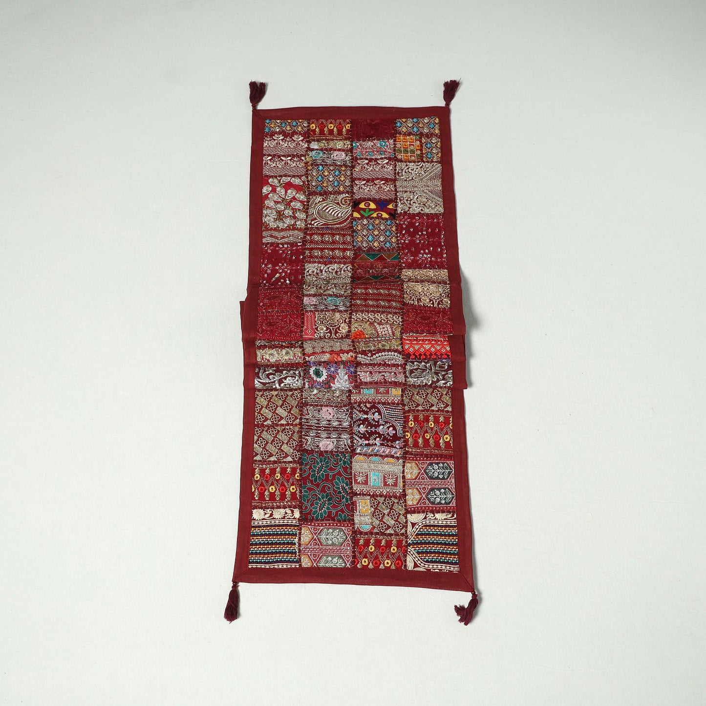Khambadiya patchwork table runner (73 x 17 in) 08