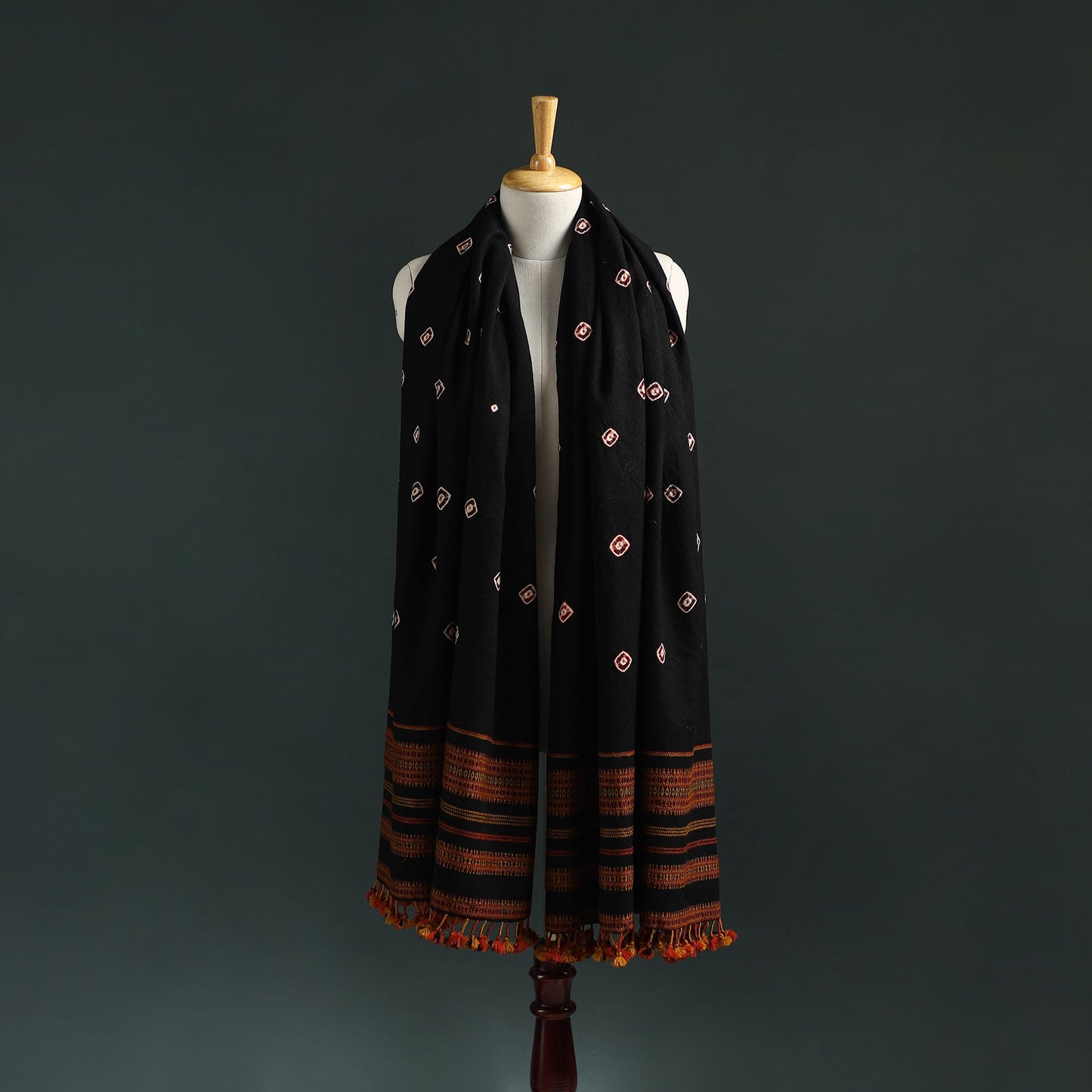 Kutch bandhani tie-dye handwoven merino wool shawl 28