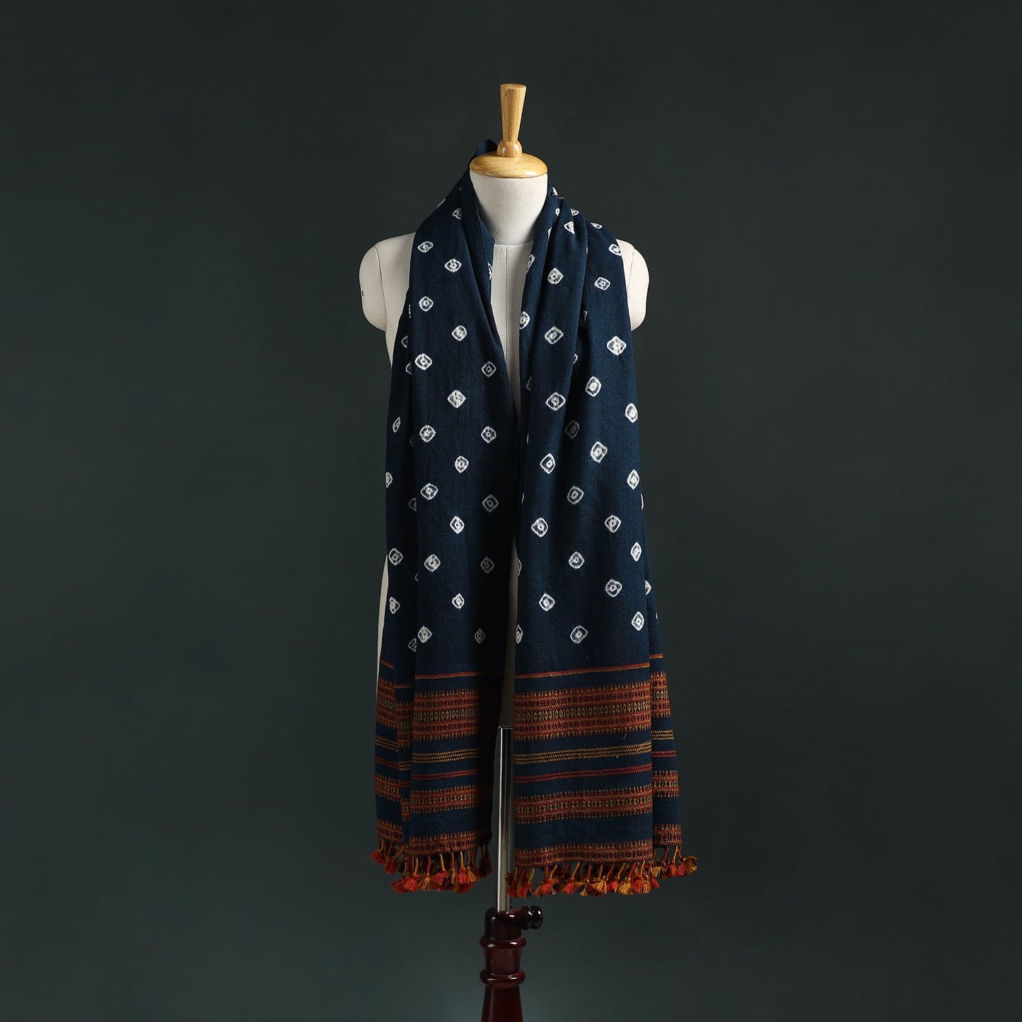 Kutch bandhani tie-dye handwoven merino wool shawl 29
