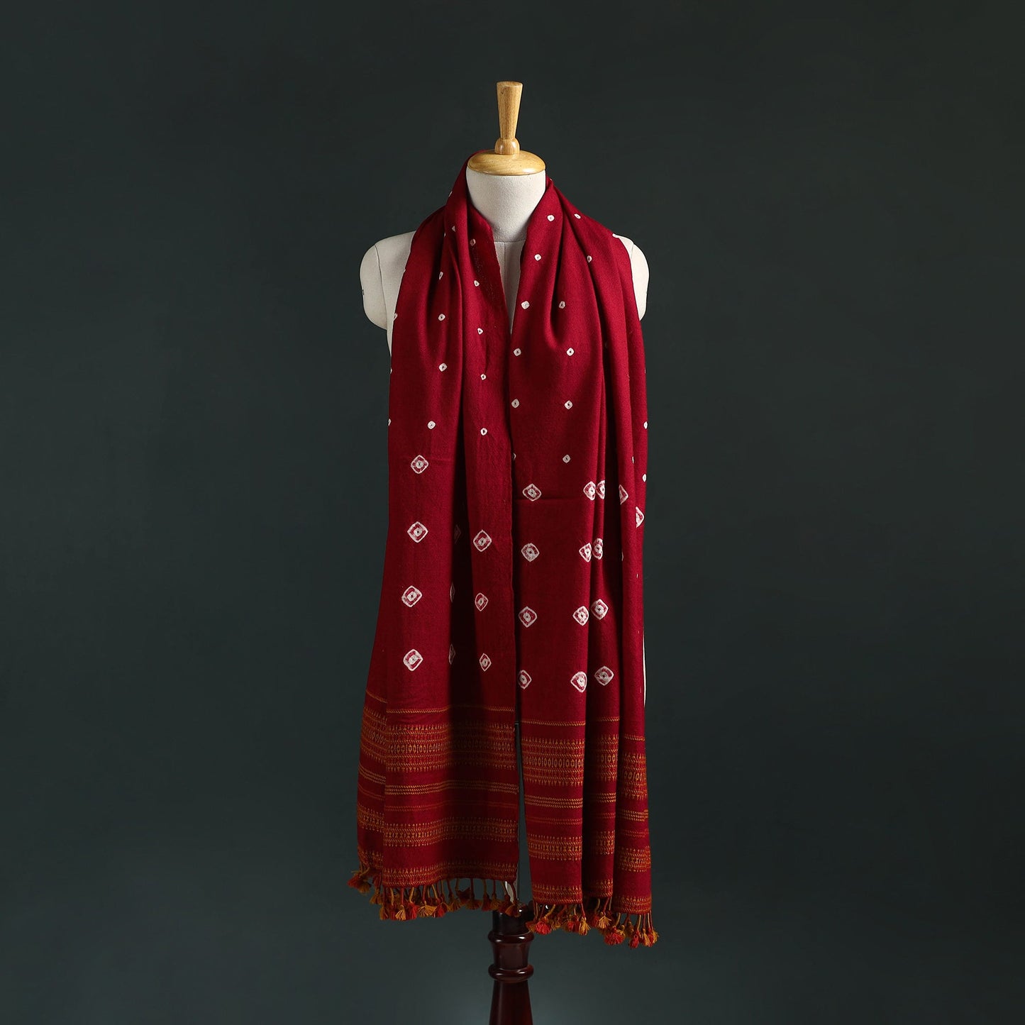 Kutch bandhani tie-dye handwoven merino wool shawl 30