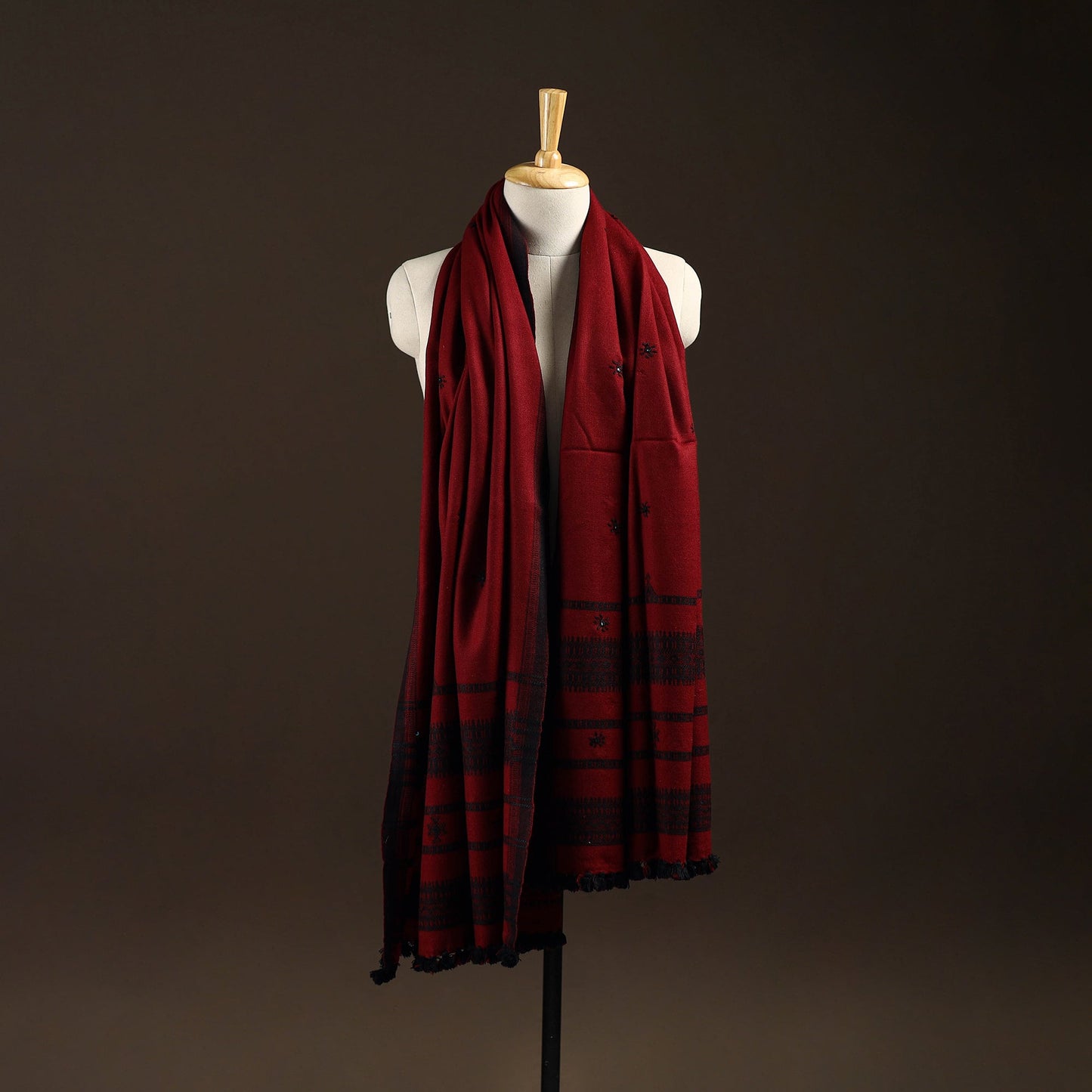 Kutch bhujodi handwoven mirror work wool shawl 21