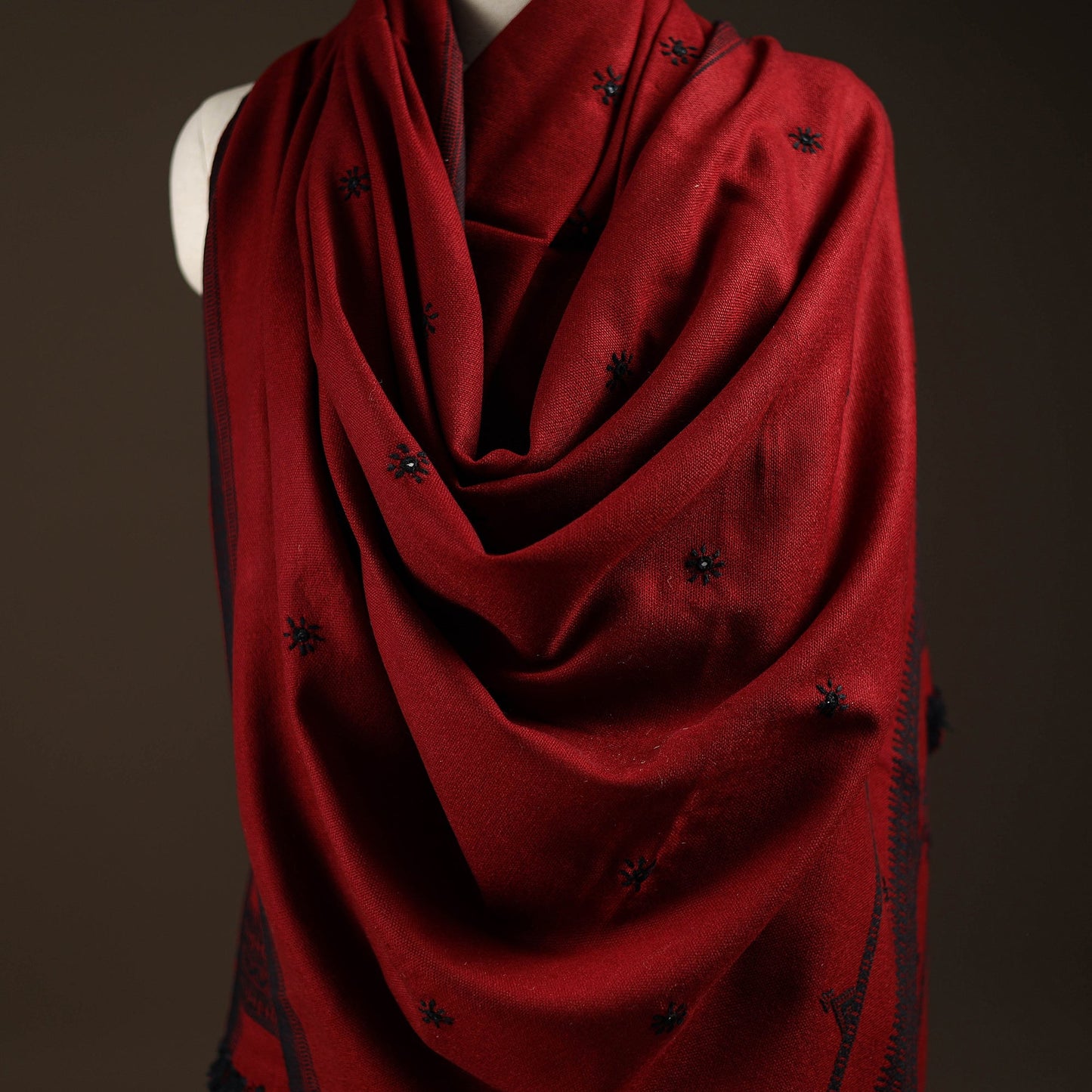 Kutch bhujodi handwoven mirror work wool shawl 21