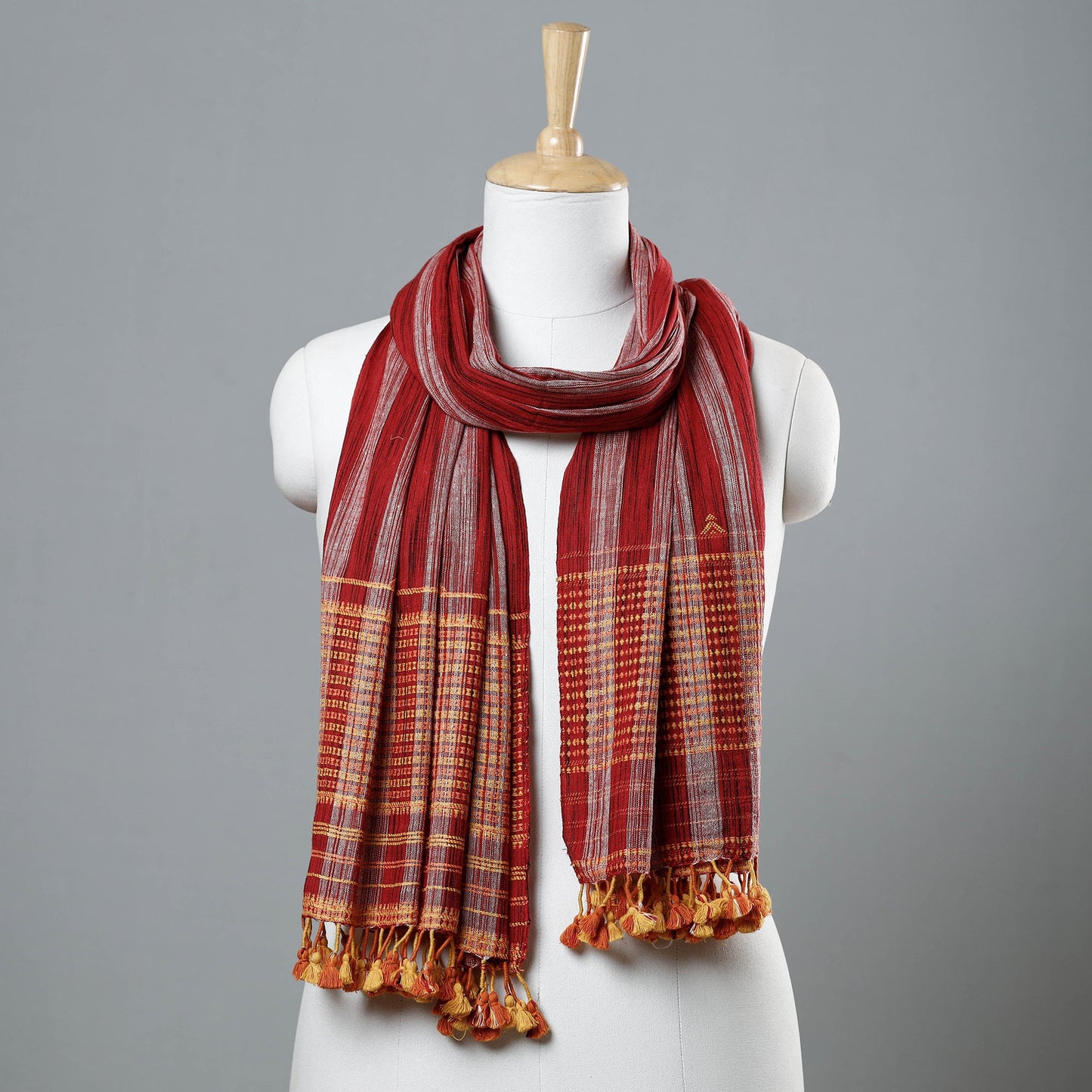Kutch Bhujodi Weaving Handwoven Organic Kala Cotton Stole Online