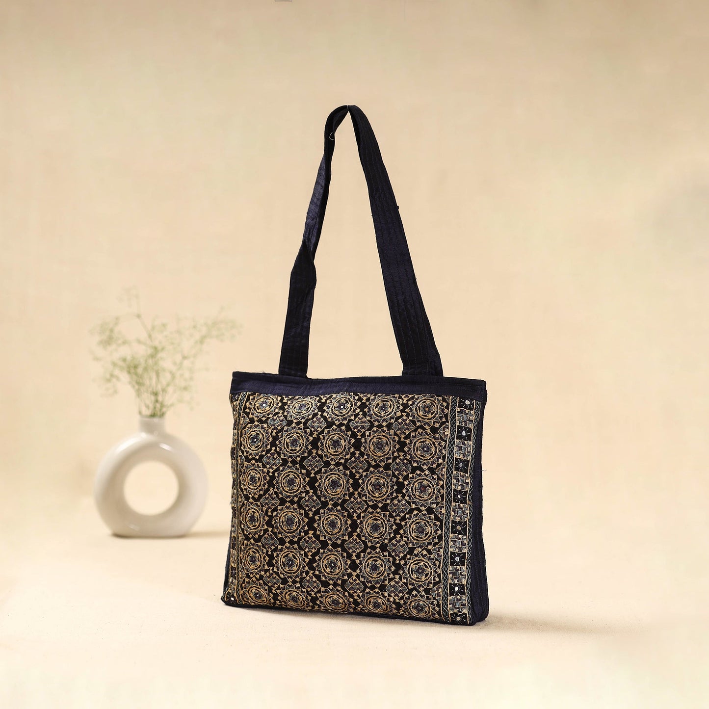 Kutch neran hand embroidered shoulder bag 112 - handcrafted