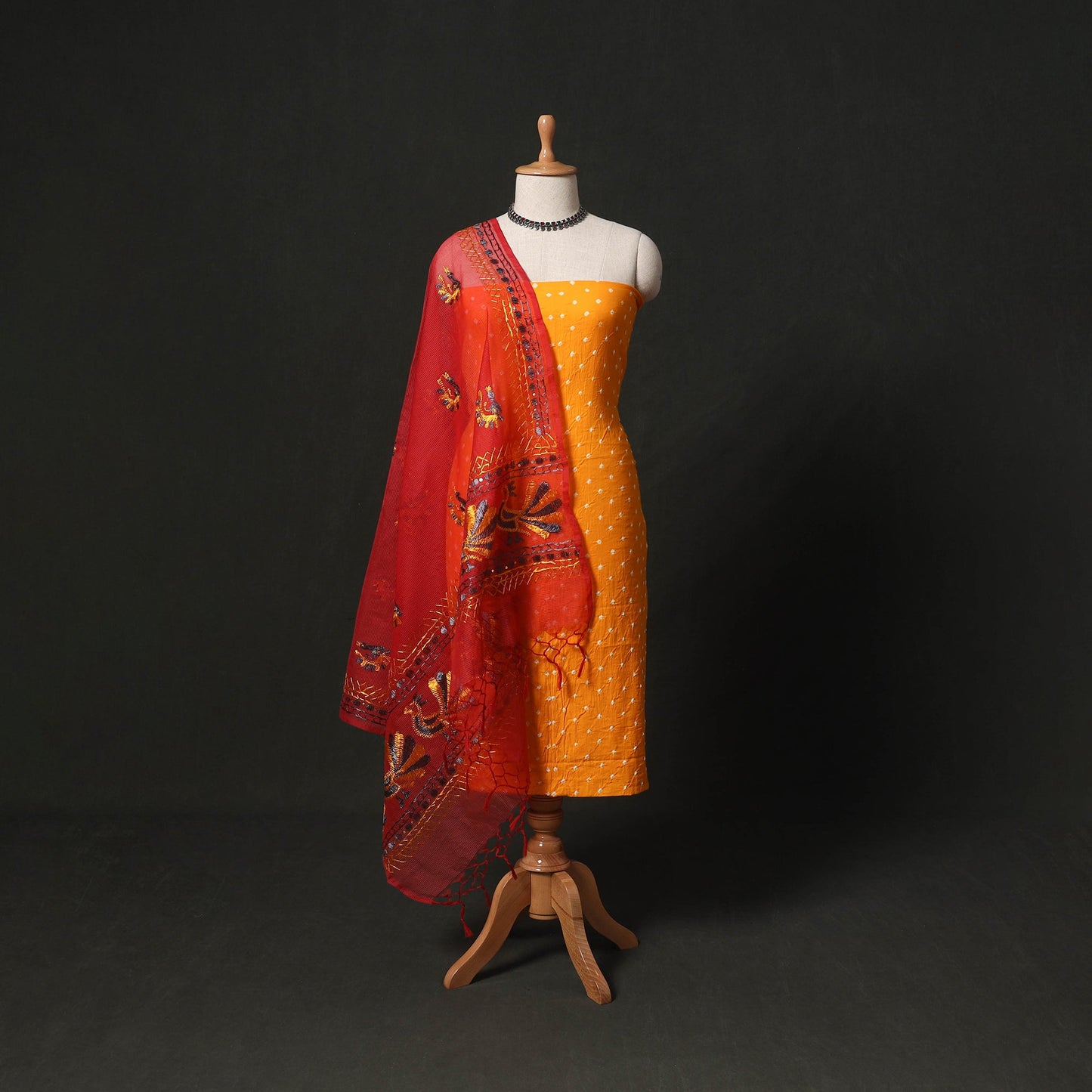 Kutch tie-dye cotton bandhani 2pc unstitched dress material