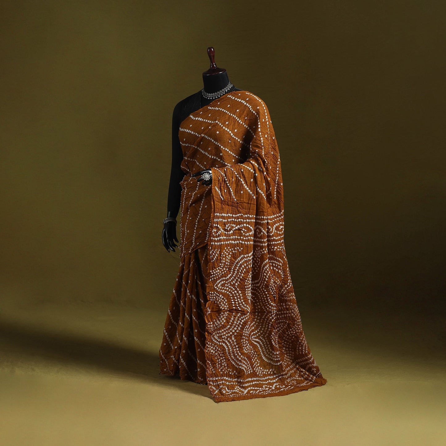 Kutch tie-dye pure cotton bandhani saree 14 - handcrafted