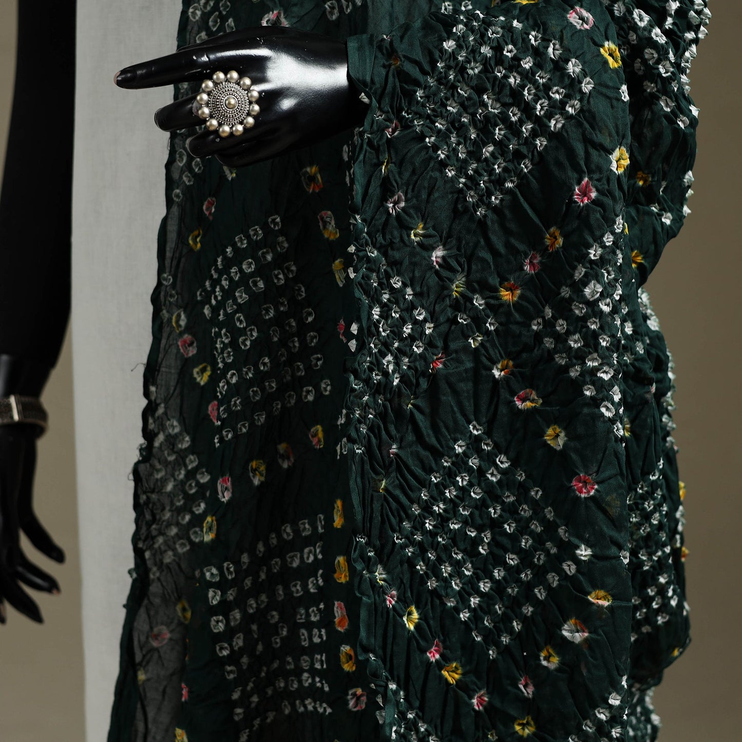 Kutch tie-dye mul cotton bandhani dupatta 04 - handcrafted