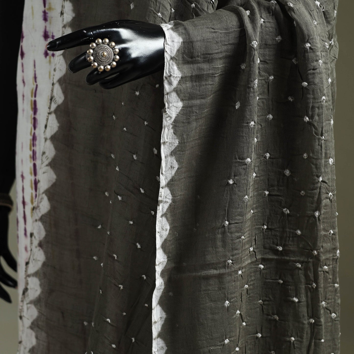 Kutch tie-dye pure mul cotton bandhani dupatta 31