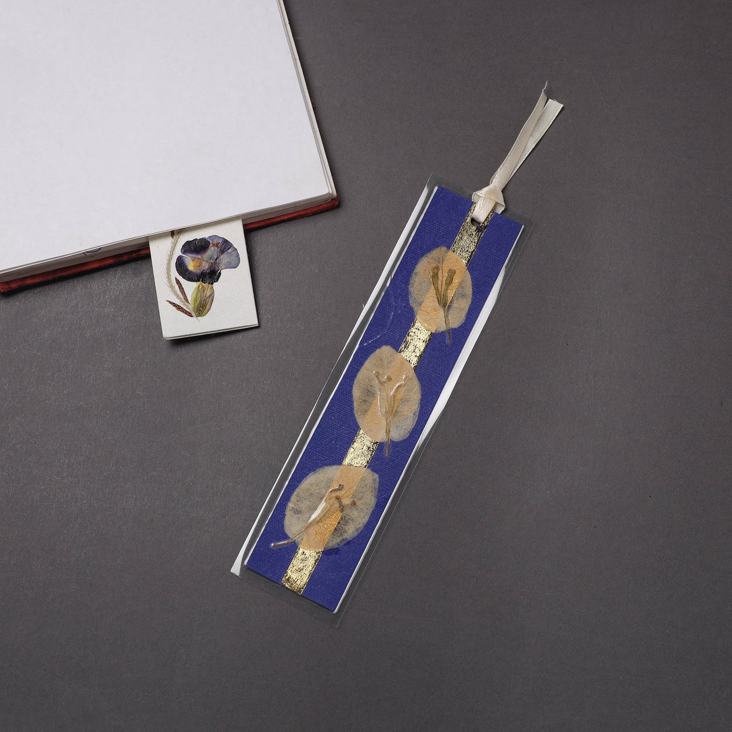 Buy Leaves Art Handmade Paper Bookmark