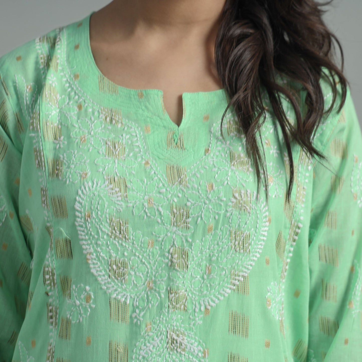 Chikankari Hand Embroidered Silk Cotton Kurta with Zari Work Online at iTokri.com