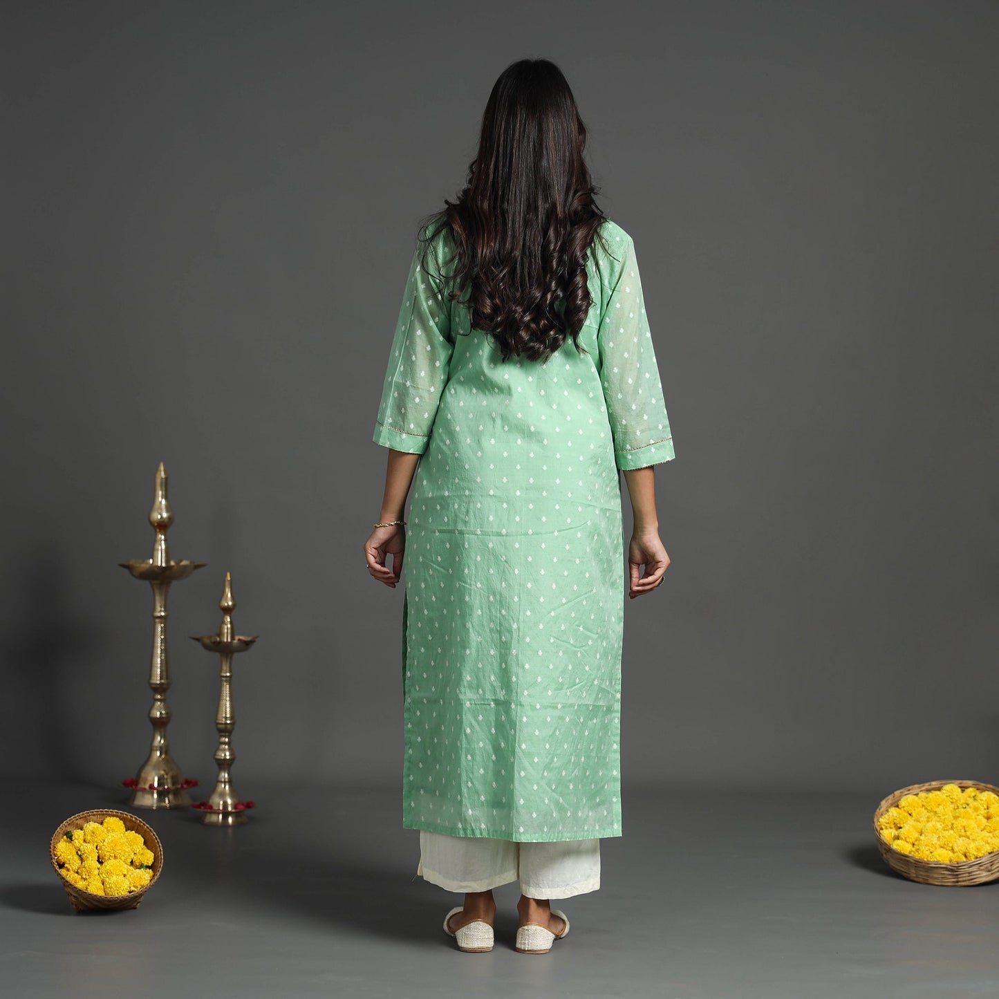 Green Handwoven Cutwork Cotton Banarasi Kurta