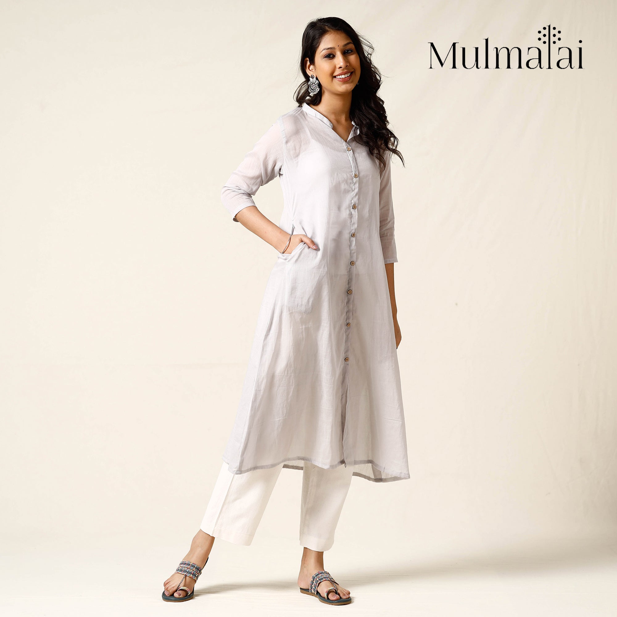 Light Grey - Mulmalai Cotton Plain Dyed A-Line Long Kurta for women 24