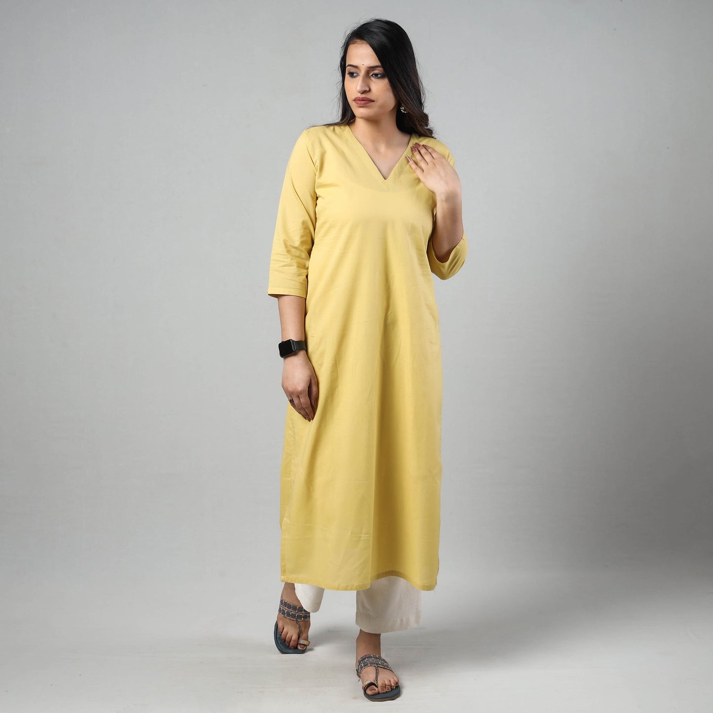Buy Plain Cotton Long Kurta Online at iTokri.com