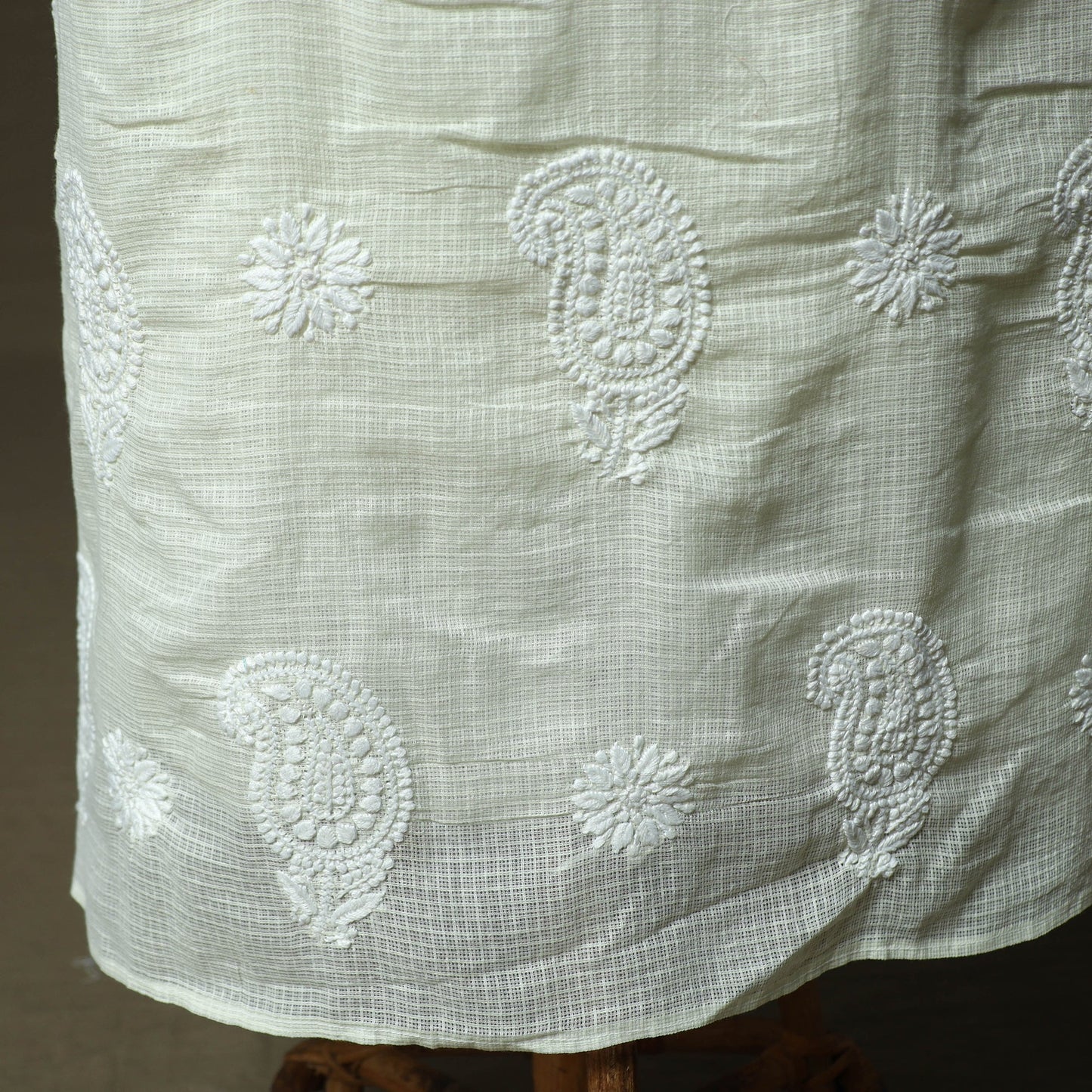 Lucknowi hand embroidered kota doria cotton chikankari 2pc