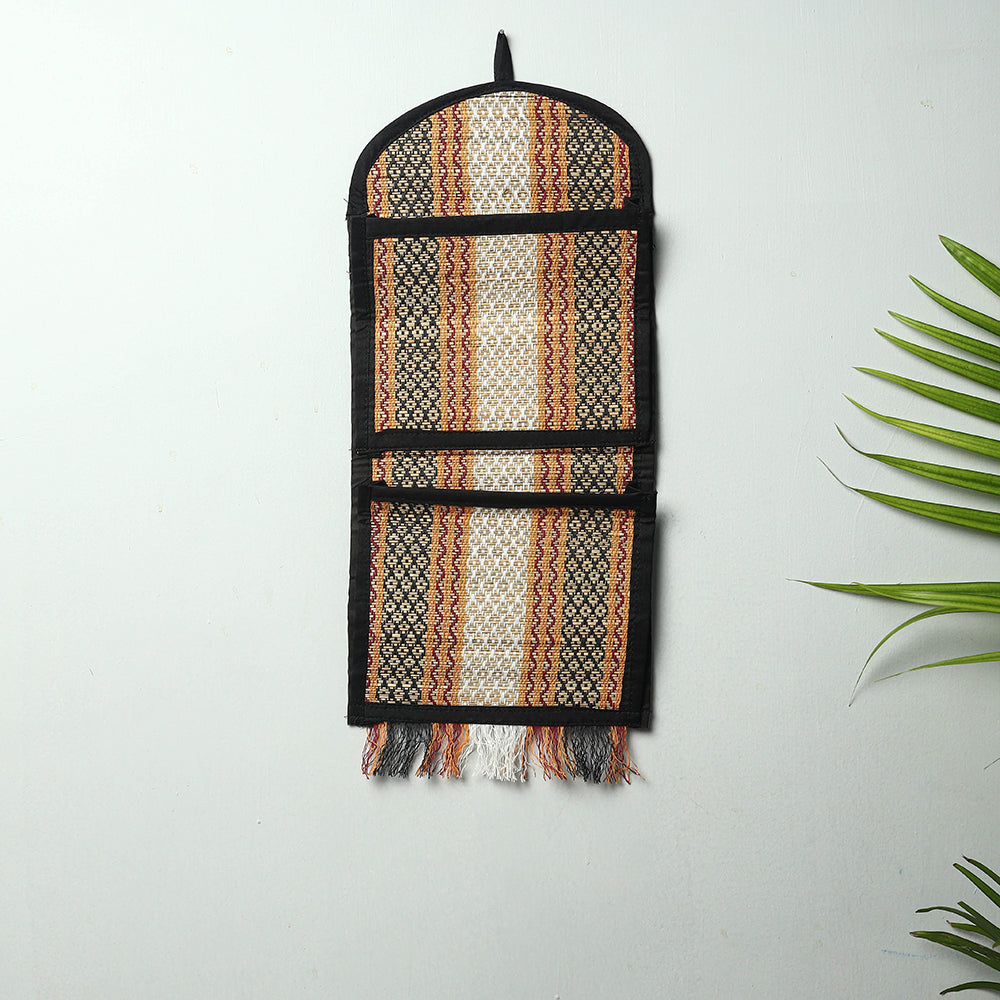 Madur Grass Wall Hanging Letter Holder